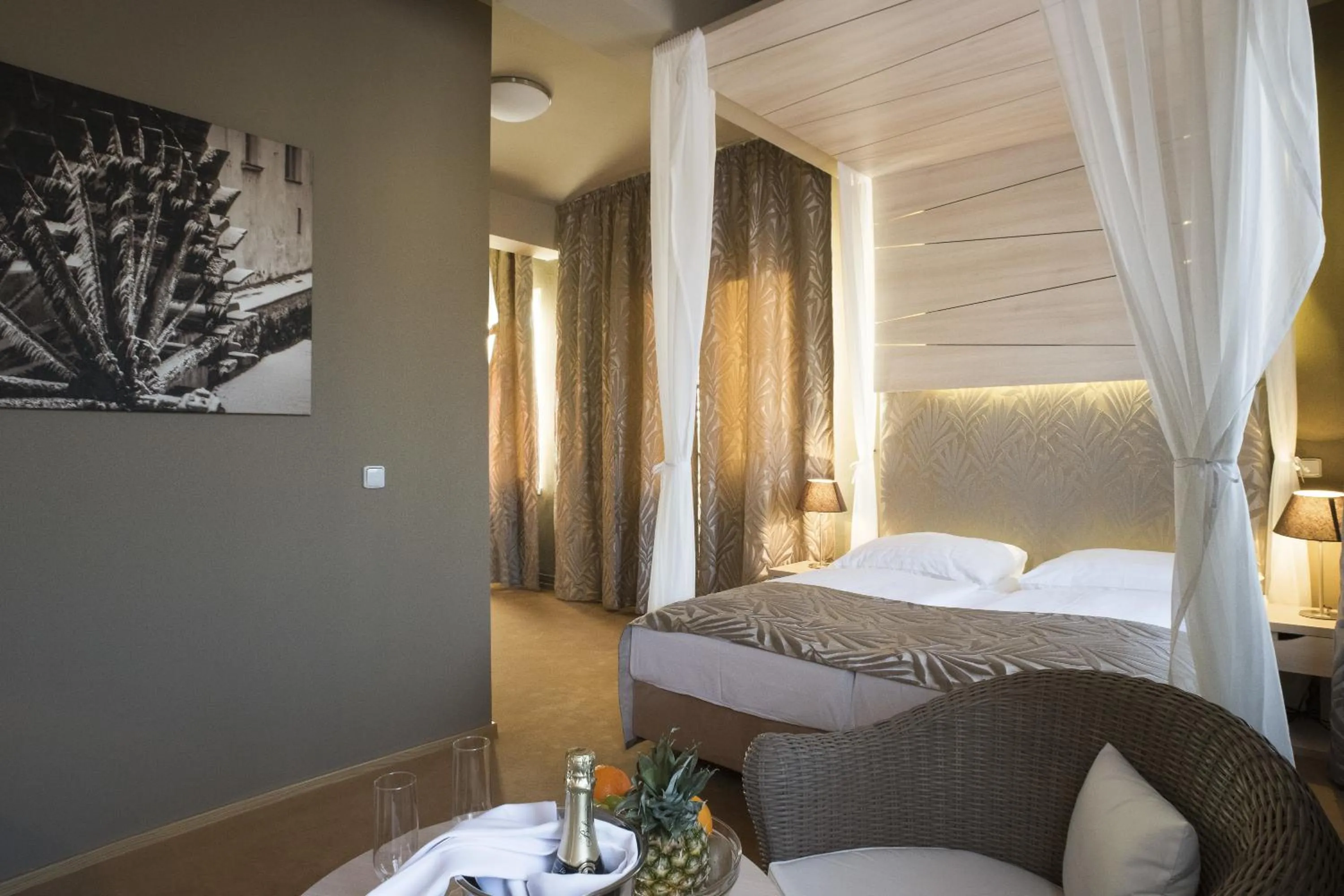 Bed in Pytloun Kampa Garden Hotel Prague