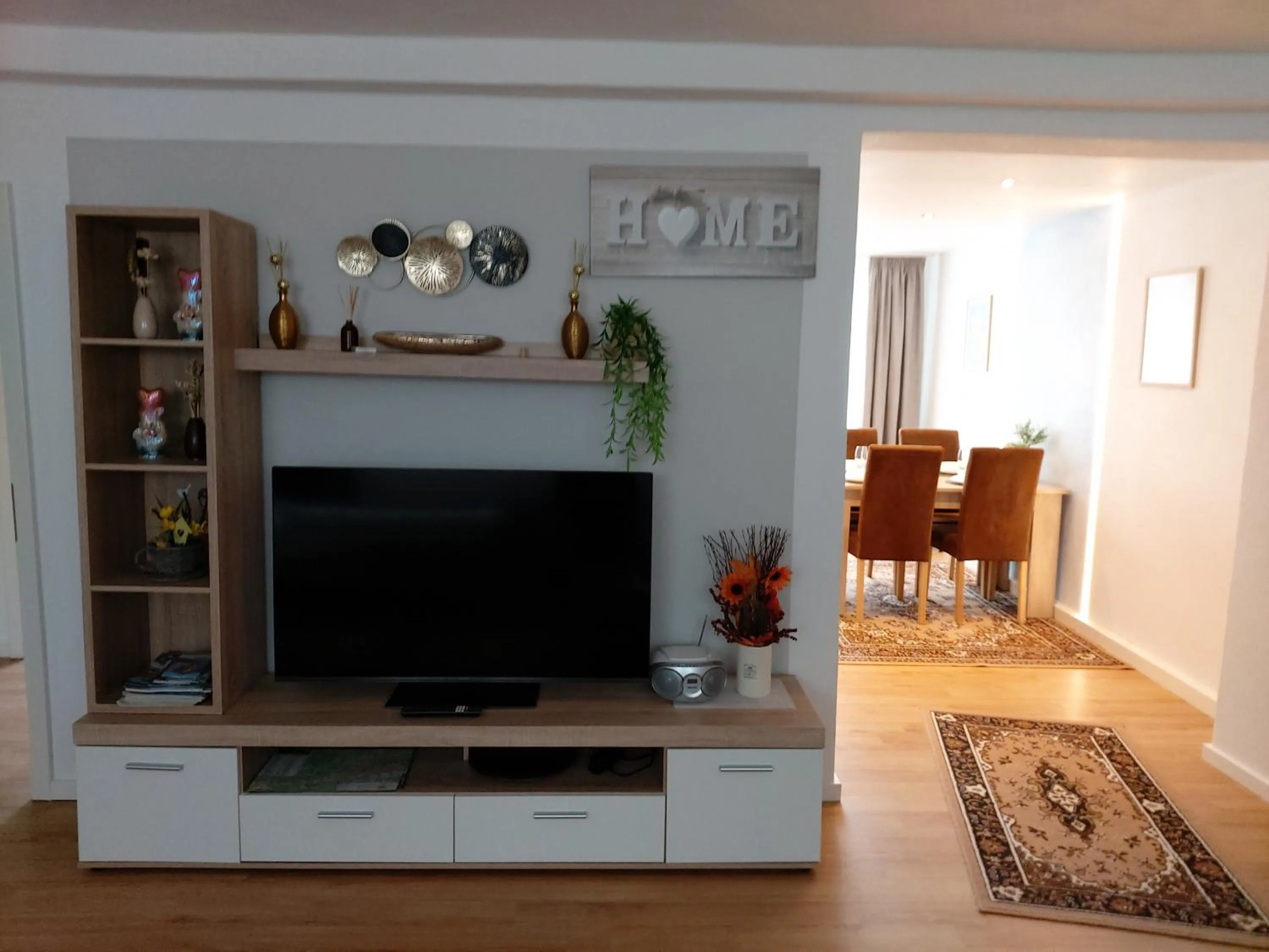 Communal lounge/ TV room in Albi Haus Winterberg