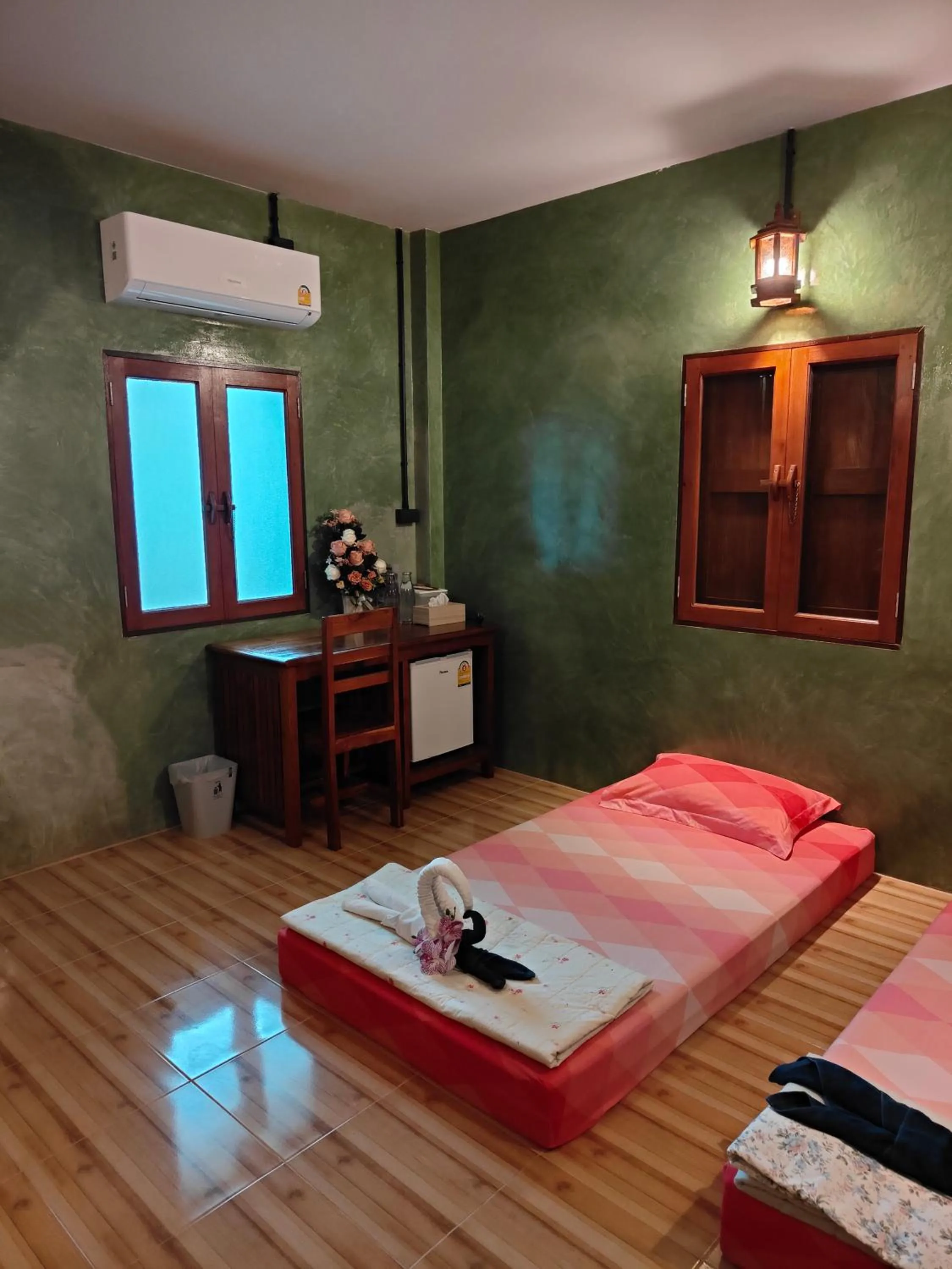 Photo of the whole room, Bed in Smilingface guesthouse