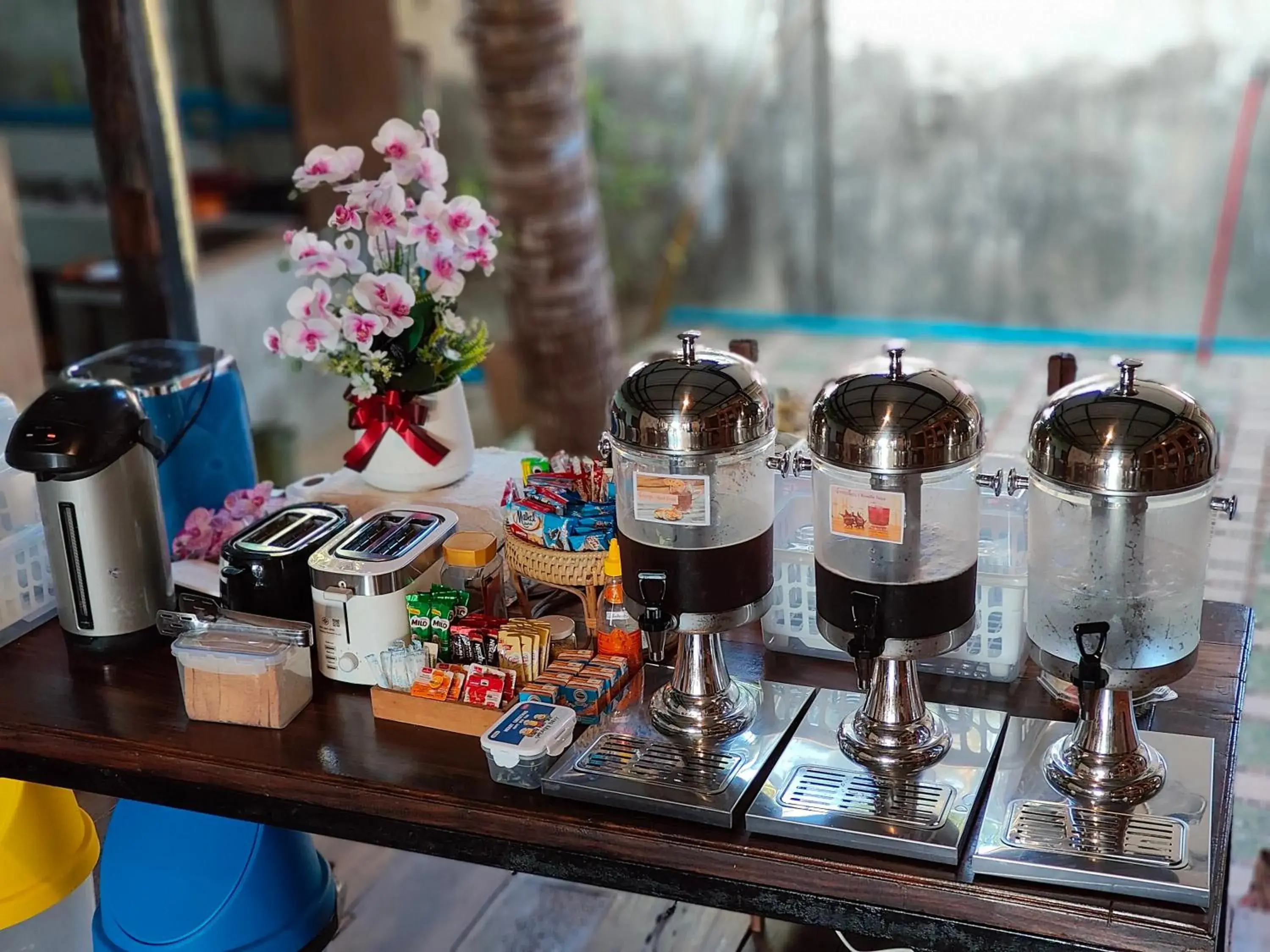 Restaurant/places to eat in Smilingface guesthouse Restaurant/places to eat in Smilingface guesthouse