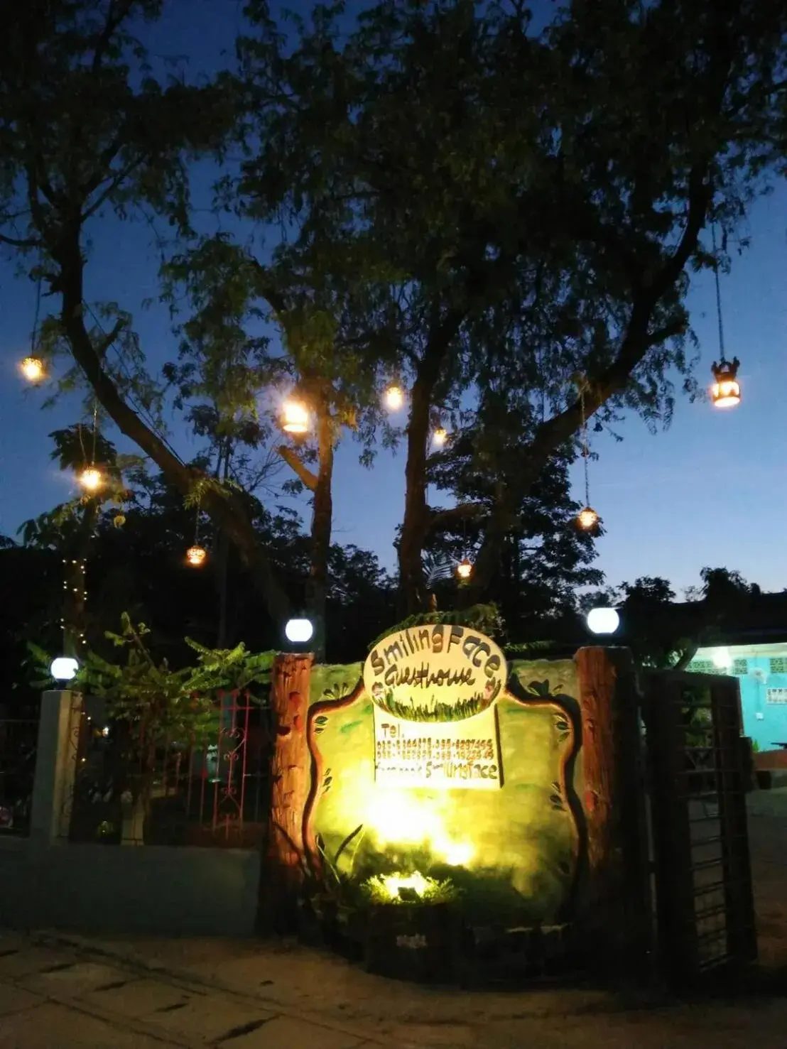 Facade/entrance in Smilingface guesthouse Facade/entrance in Smilingface guesthouse