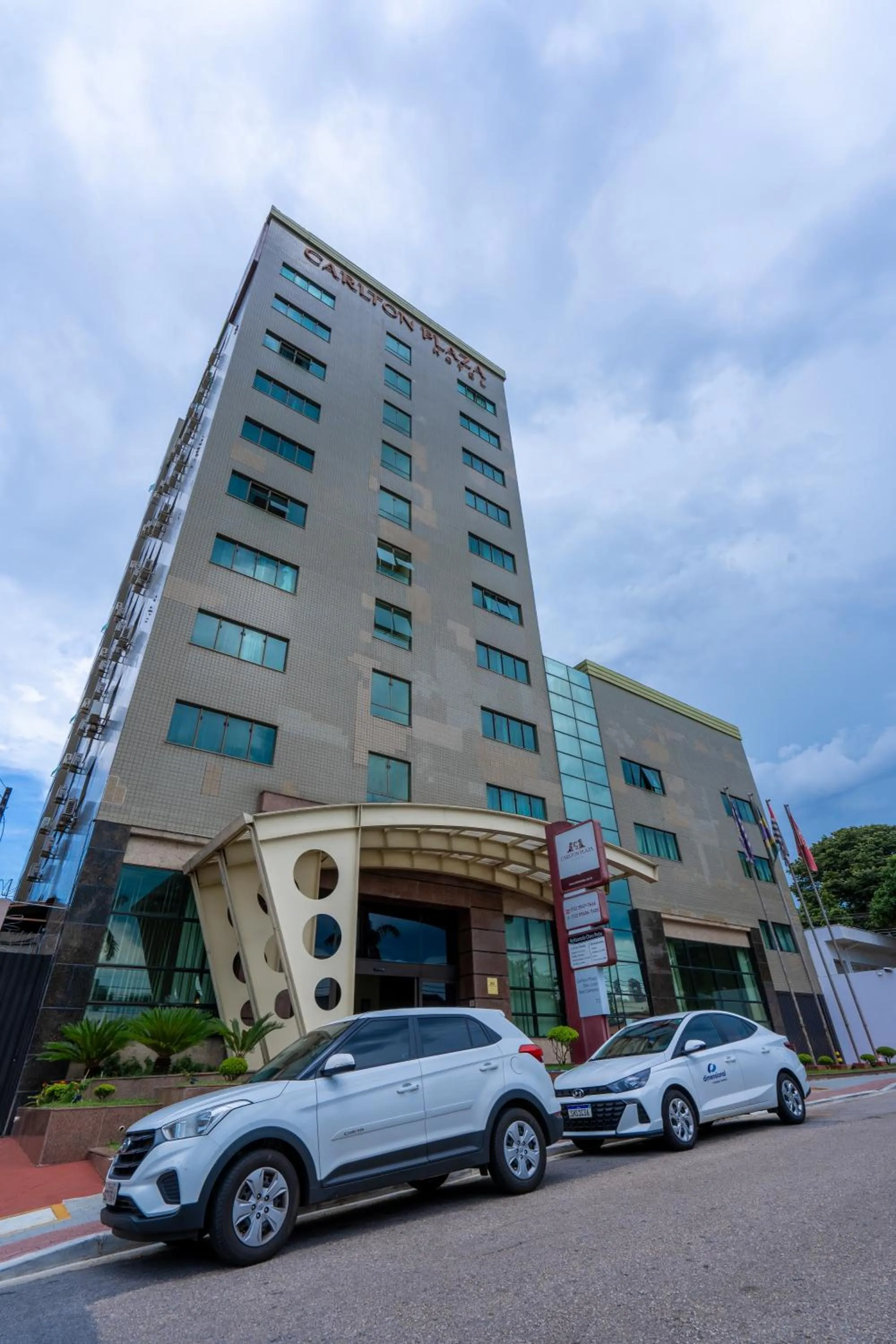 Property building in Carlton Plaza São José dos Campos