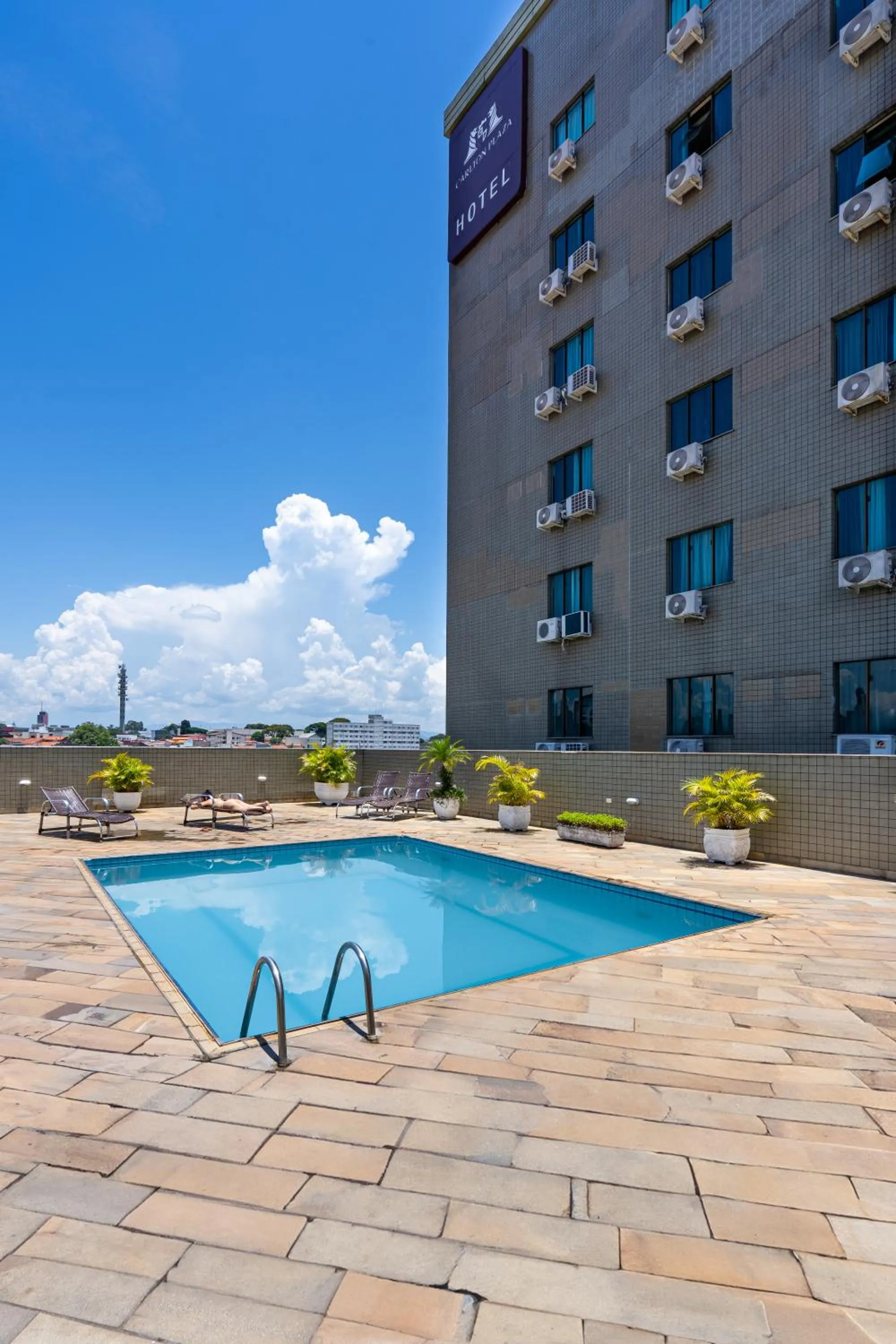 Property building in Carlton Plaza São José dos Campos