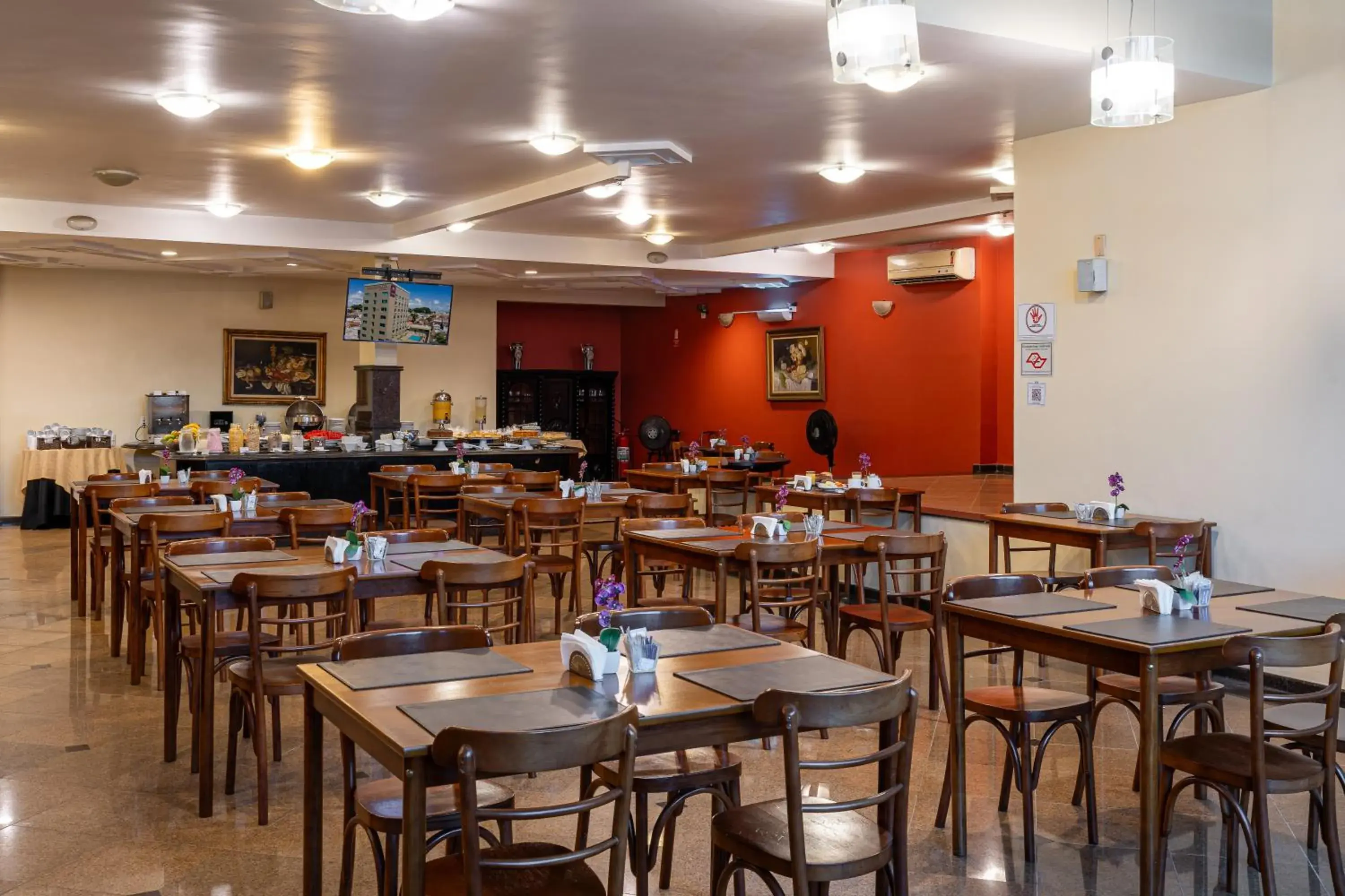 Restaurant/places to eat in Carlton Plaza São José dos Campos Restaurant/places to eat in Carlton Plaza São José dos Campos