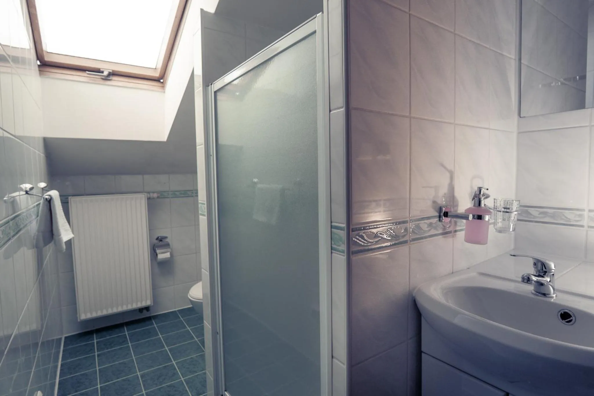 Willa i Wzgórze Jerrego Apartamenty i pokoje z widokiem na góry