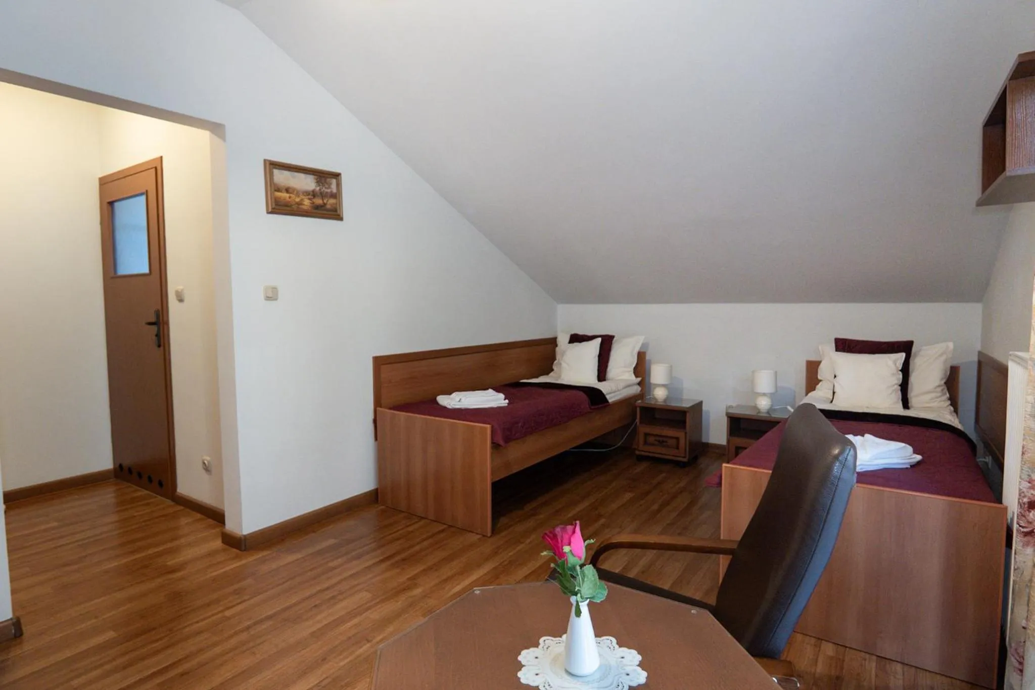 Bed in Willa i Wzgórze Jerrego Apartamenty i pokoje z widokiem na góry