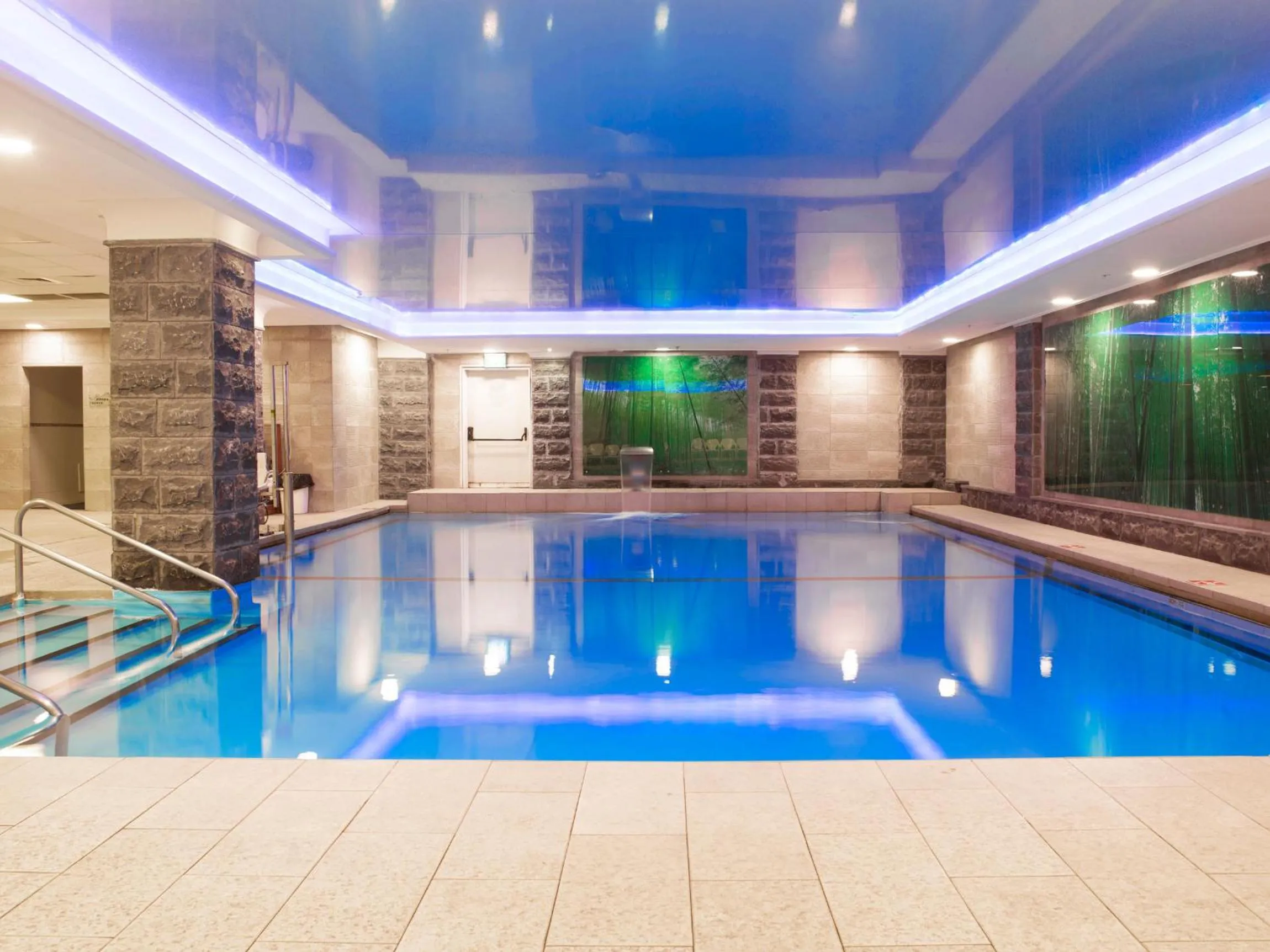 Hot Spring Bath in Caesar Premier Tiberias Hotel