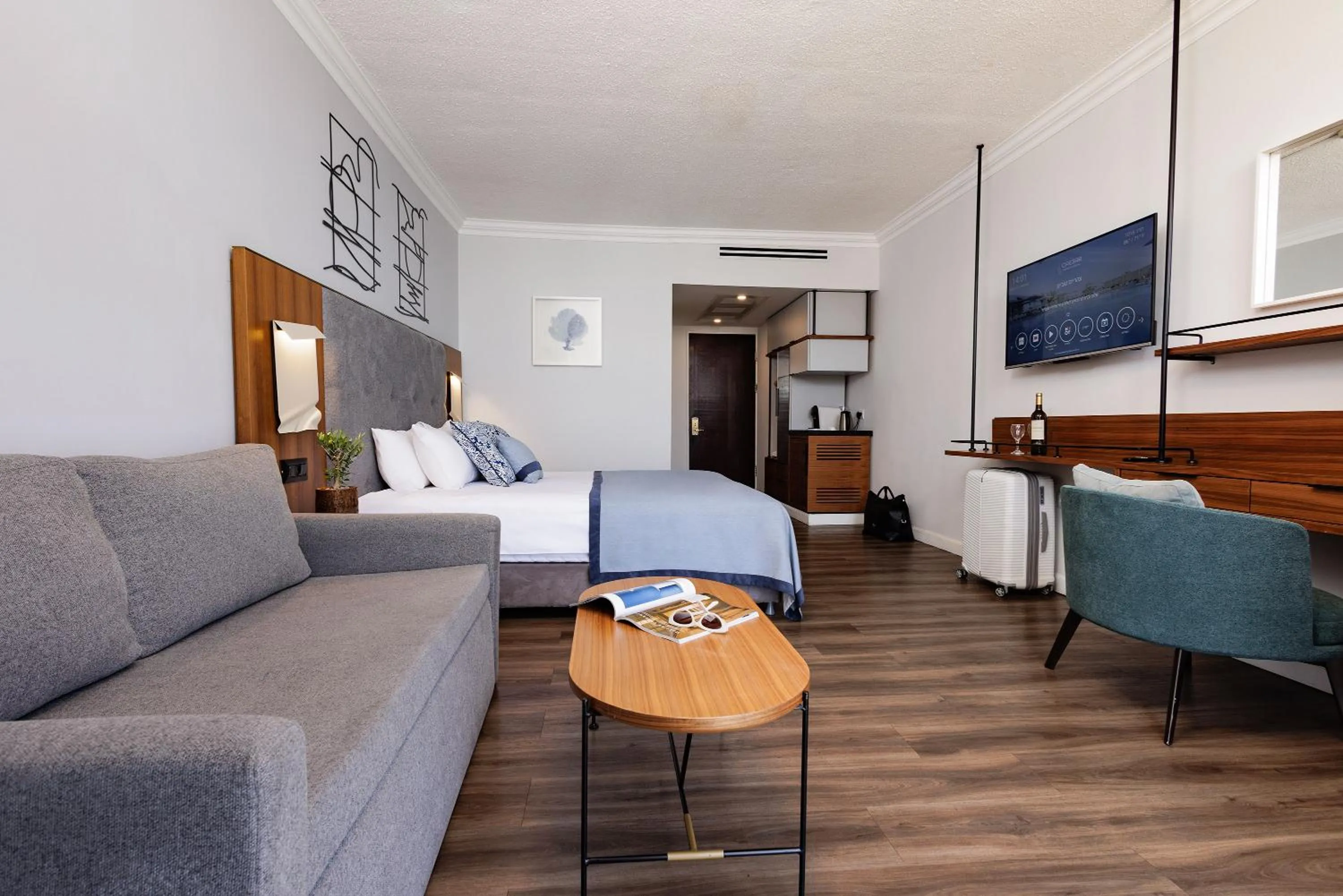 TV and multimedia in Caesar Premier Tiberias Hotel