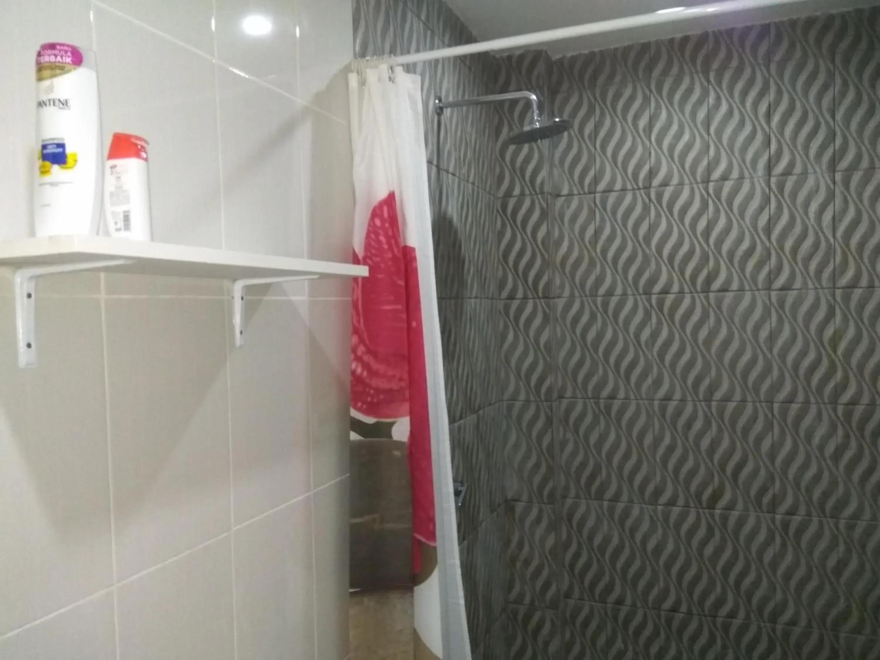 Deluxe Double Room with Balcony in Master Homestay Deluxe Double Room with Balcony in Master Homestay