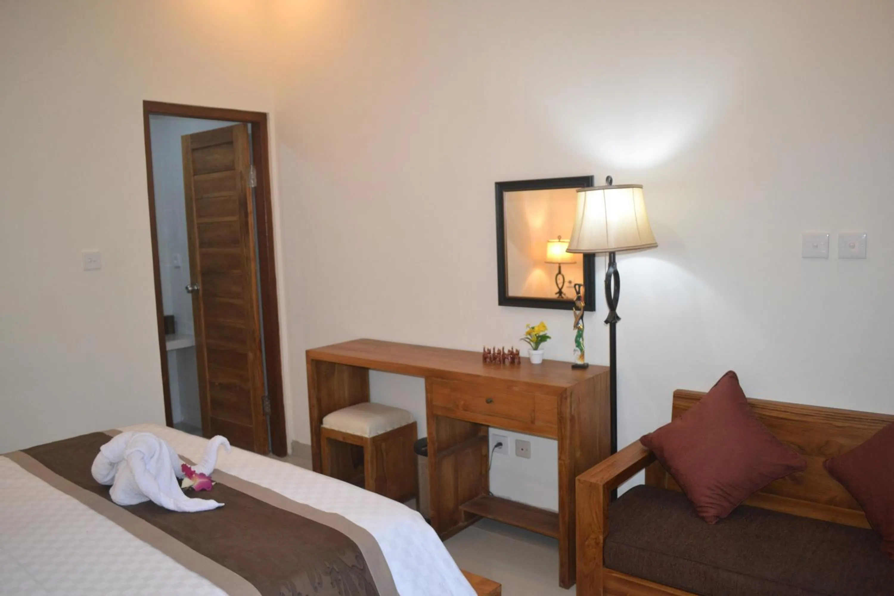 Bedroom, Bed in Master Homestay