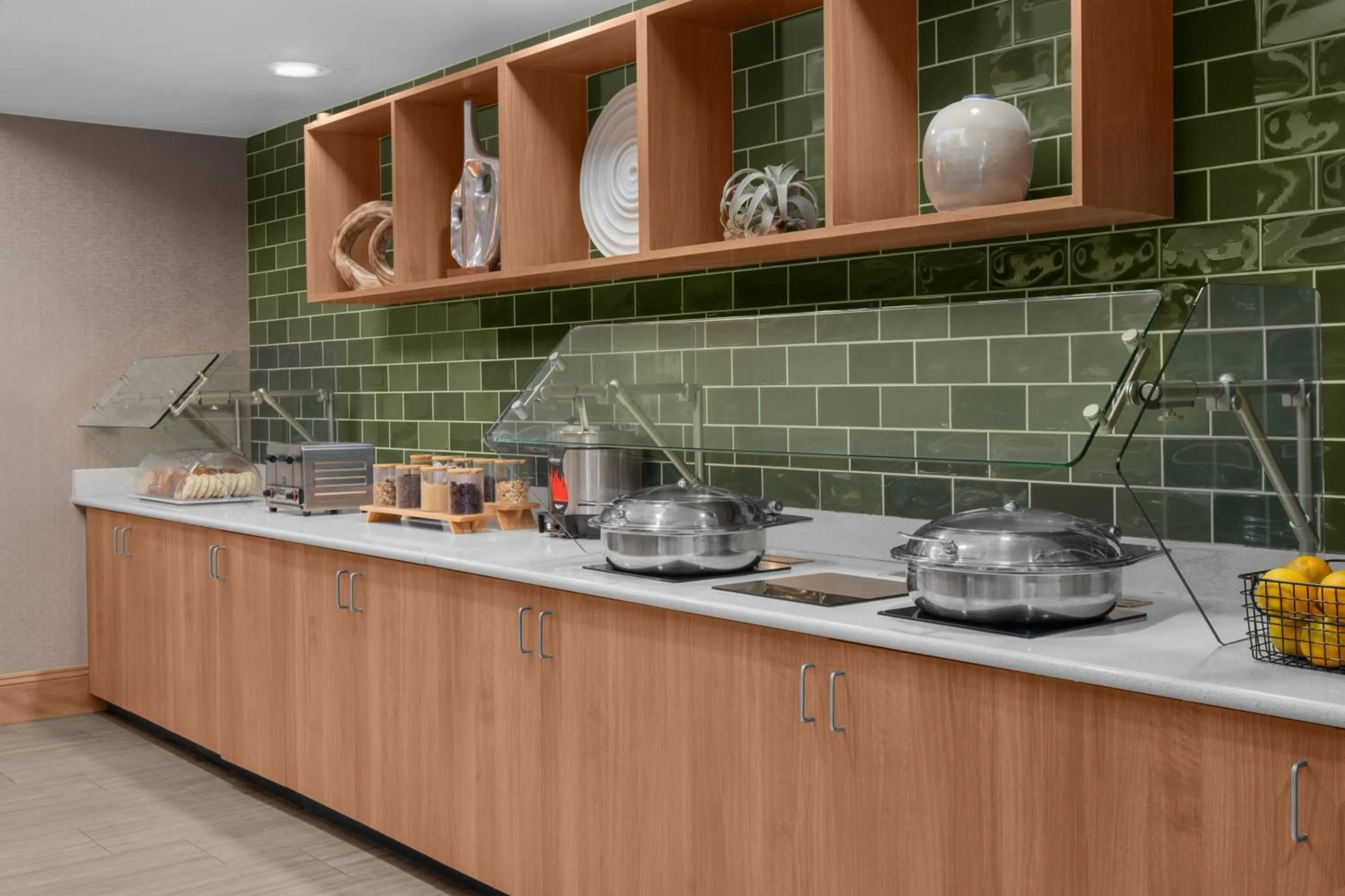 Breakfast in SpringHill Suites Pinehurst Southern Pines