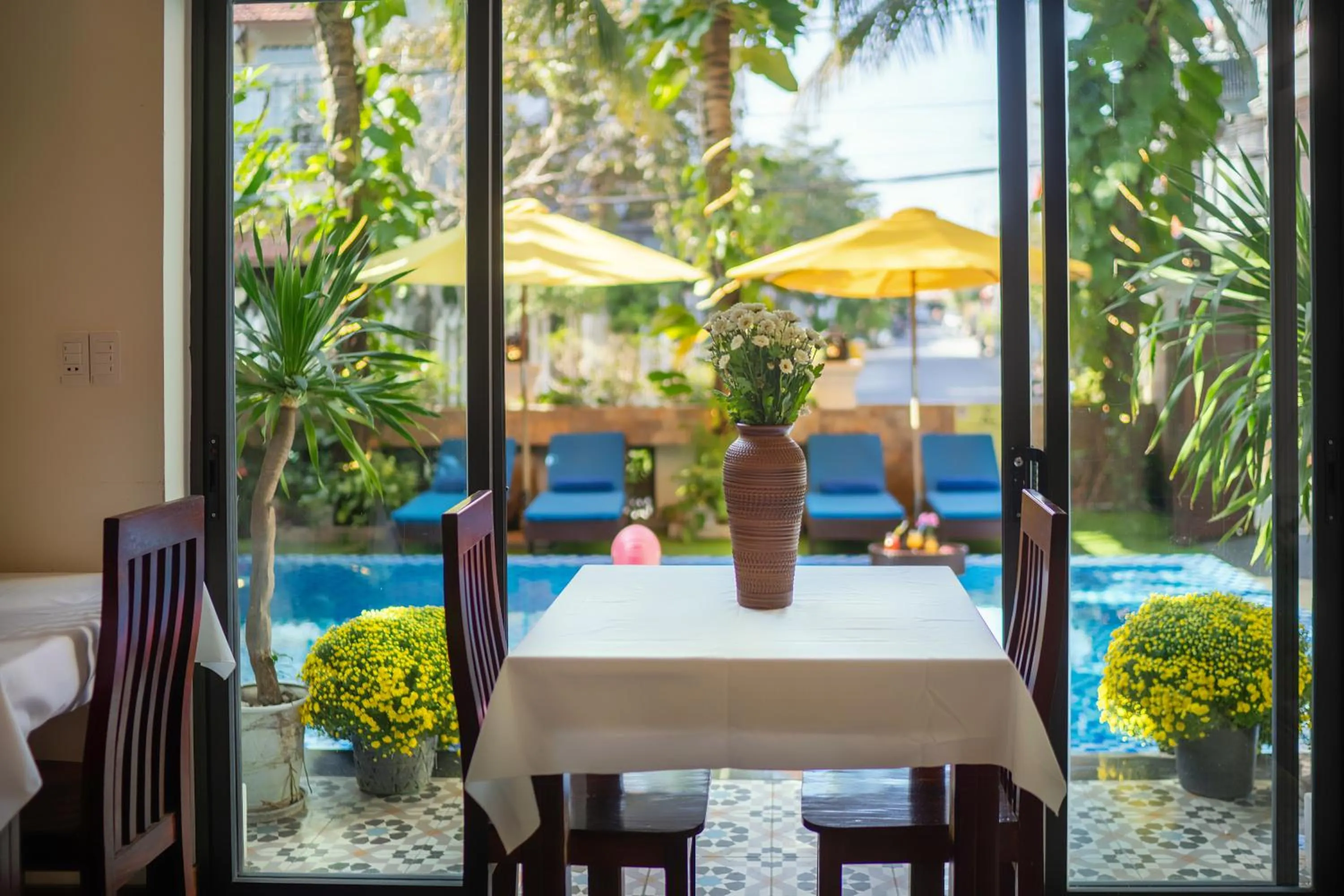 Dining area in Hoi An Discovery Villa