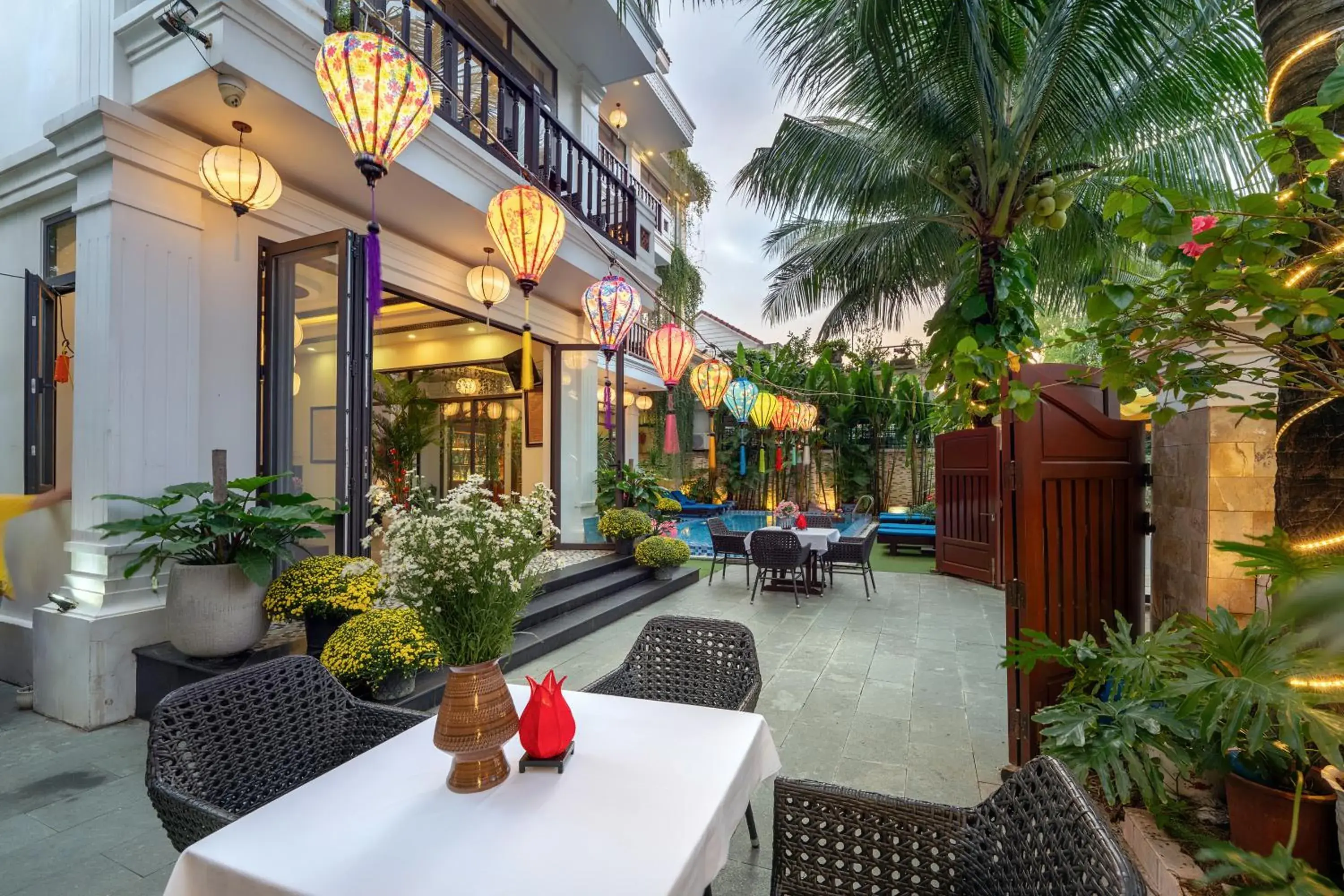 Garden view in Hoi An Discovery Villa Garden view in Hoi An Discovery Villa