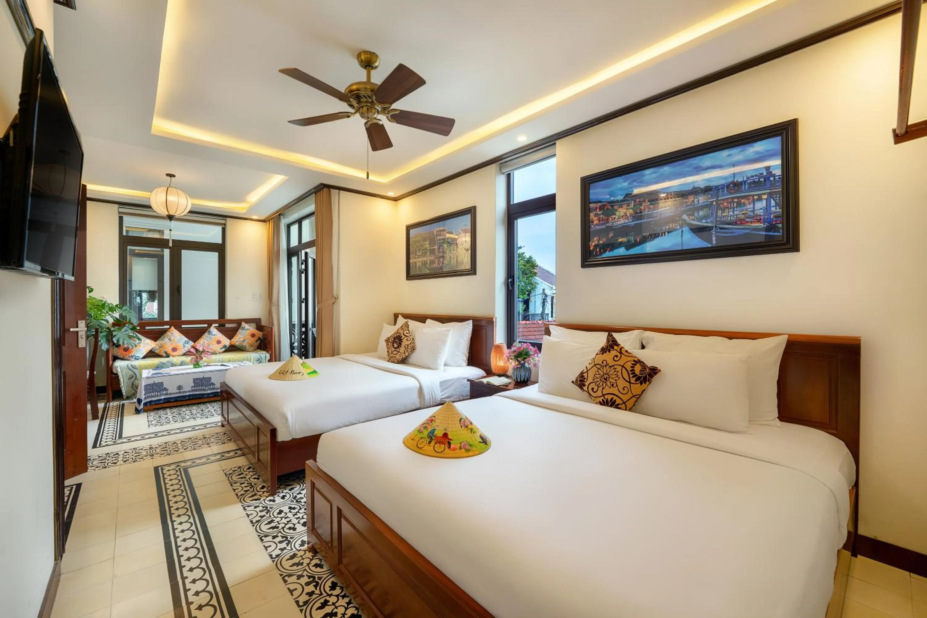 Bed in Hoi An Discovery Villa