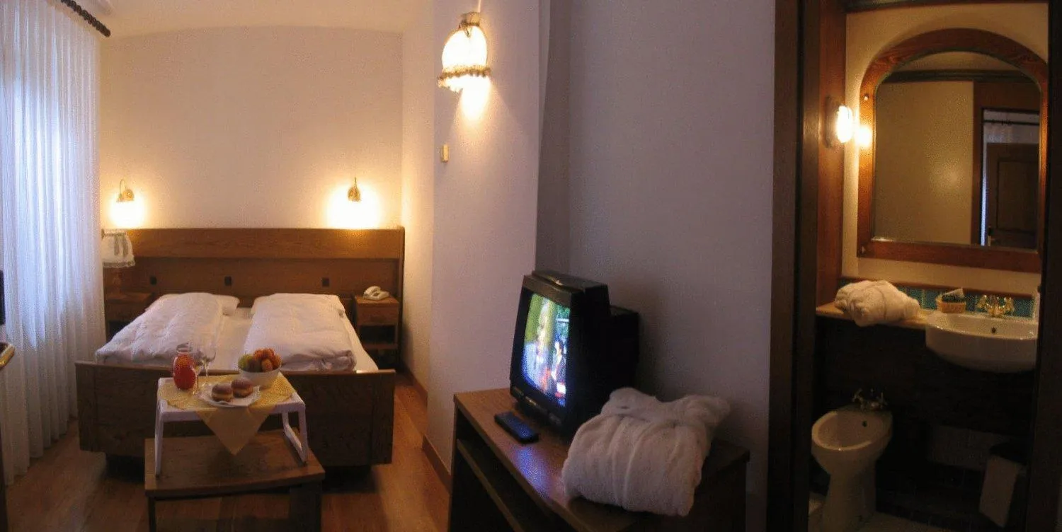 Bed in Club Hotel Alpino