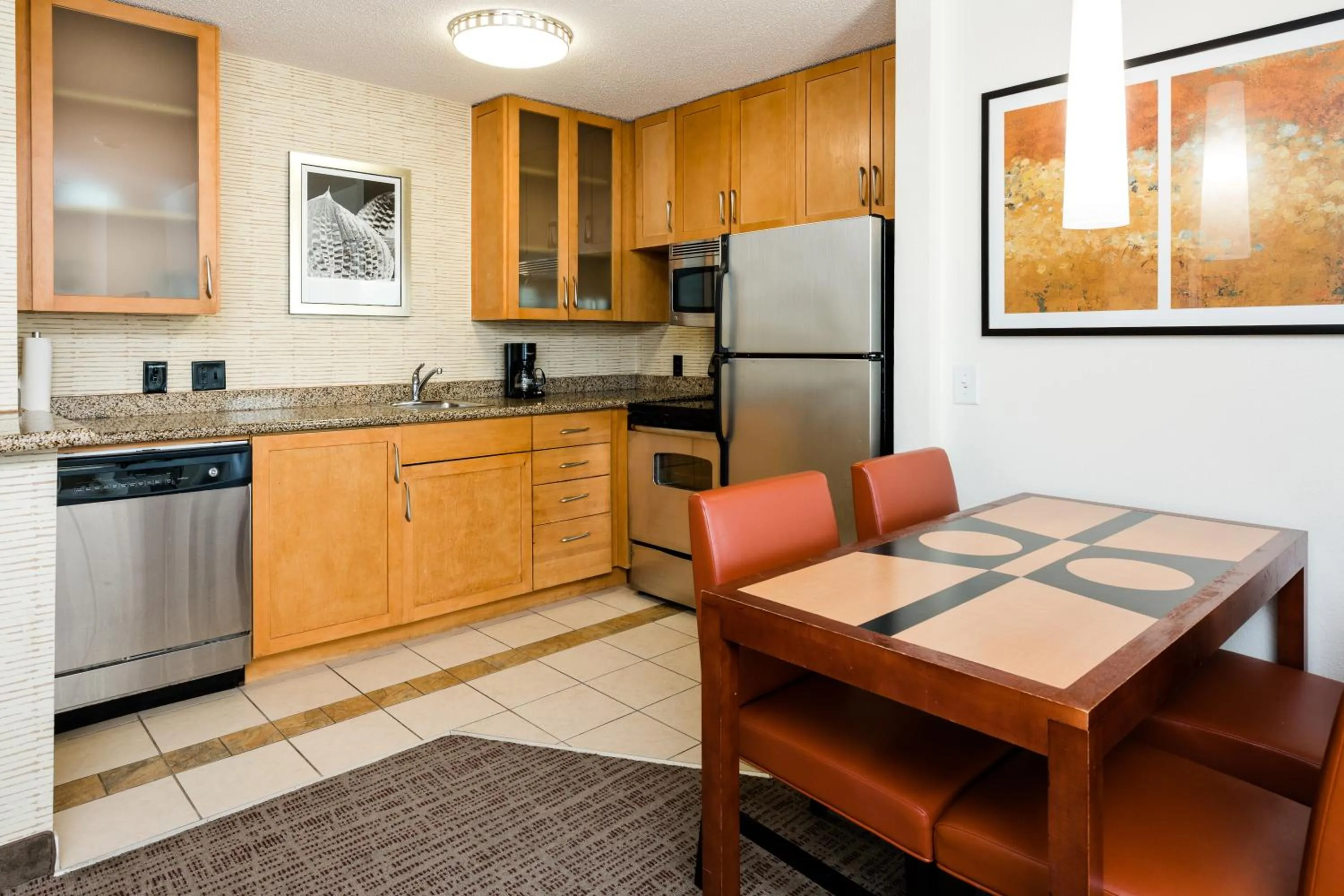 Kitchen or kitchenette in Residence Inn Florence