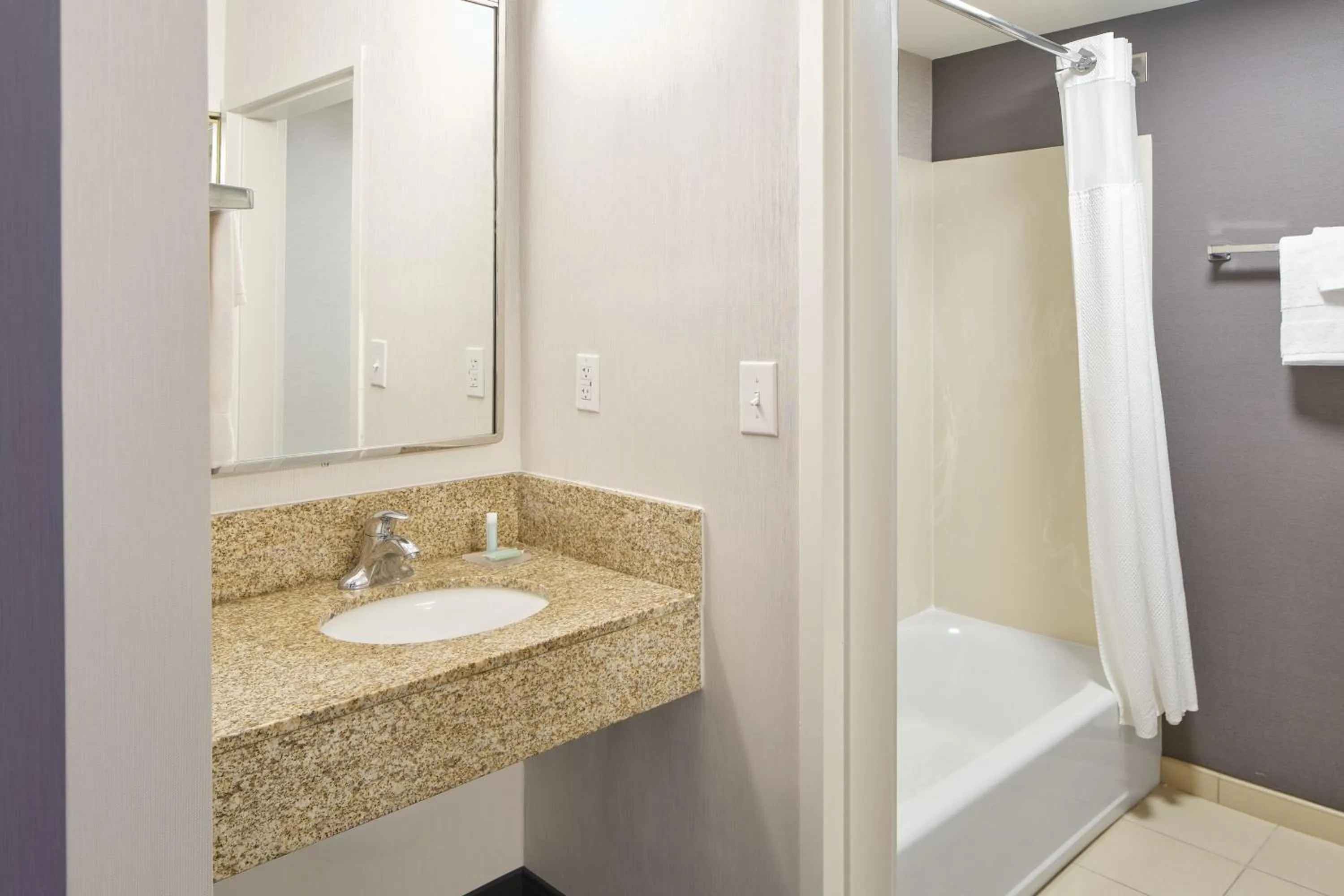 Bathroom in Courtyard Florence South Carolina