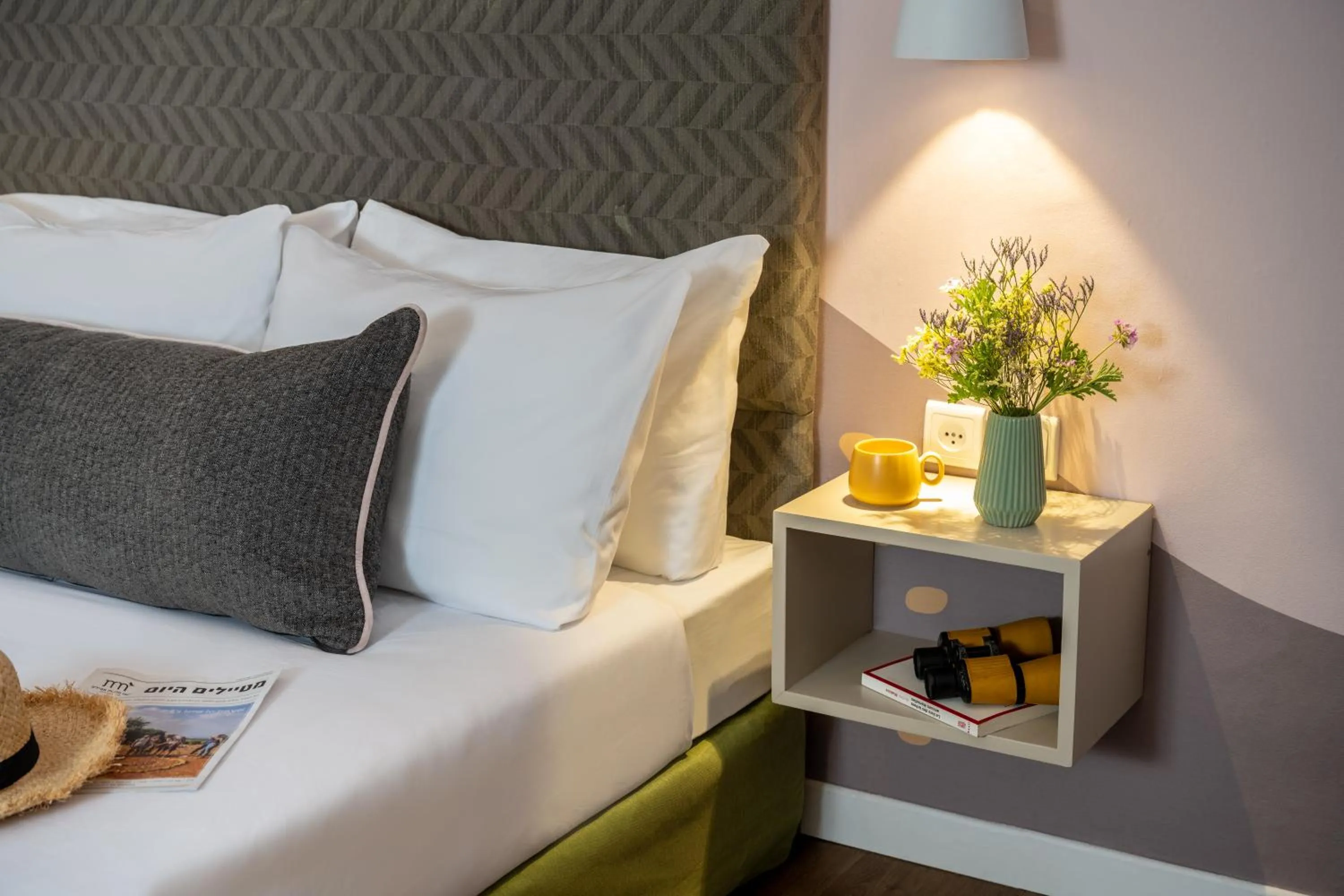 Bed in Travel Hotel Eilon