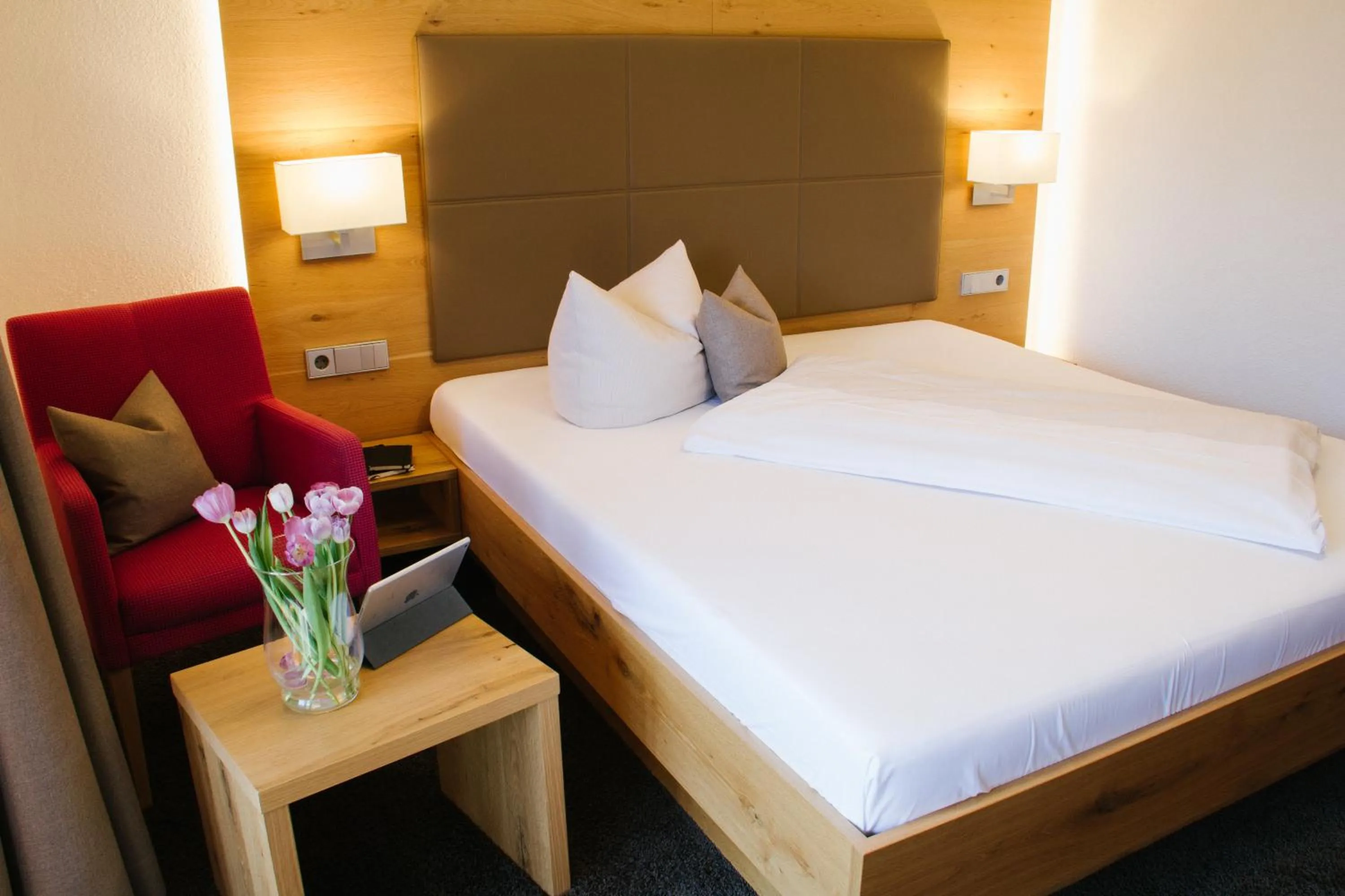 Bed in Hotel-Restaurant Sennhütte im Herzen des Südschwarzwalds