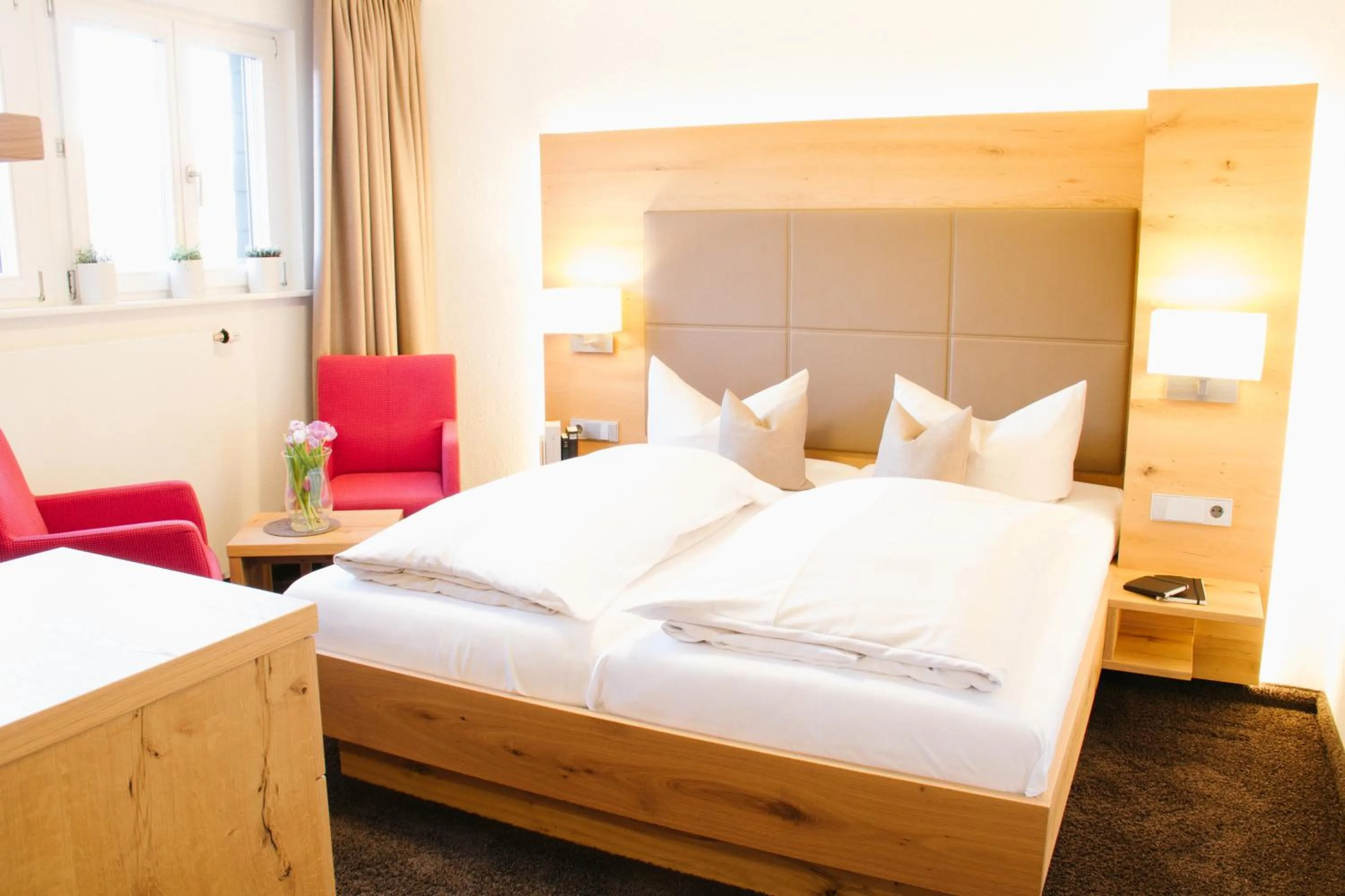 Bed in Hotel-Restaurant Sennhütte im Herzen des Südschwarzwalds