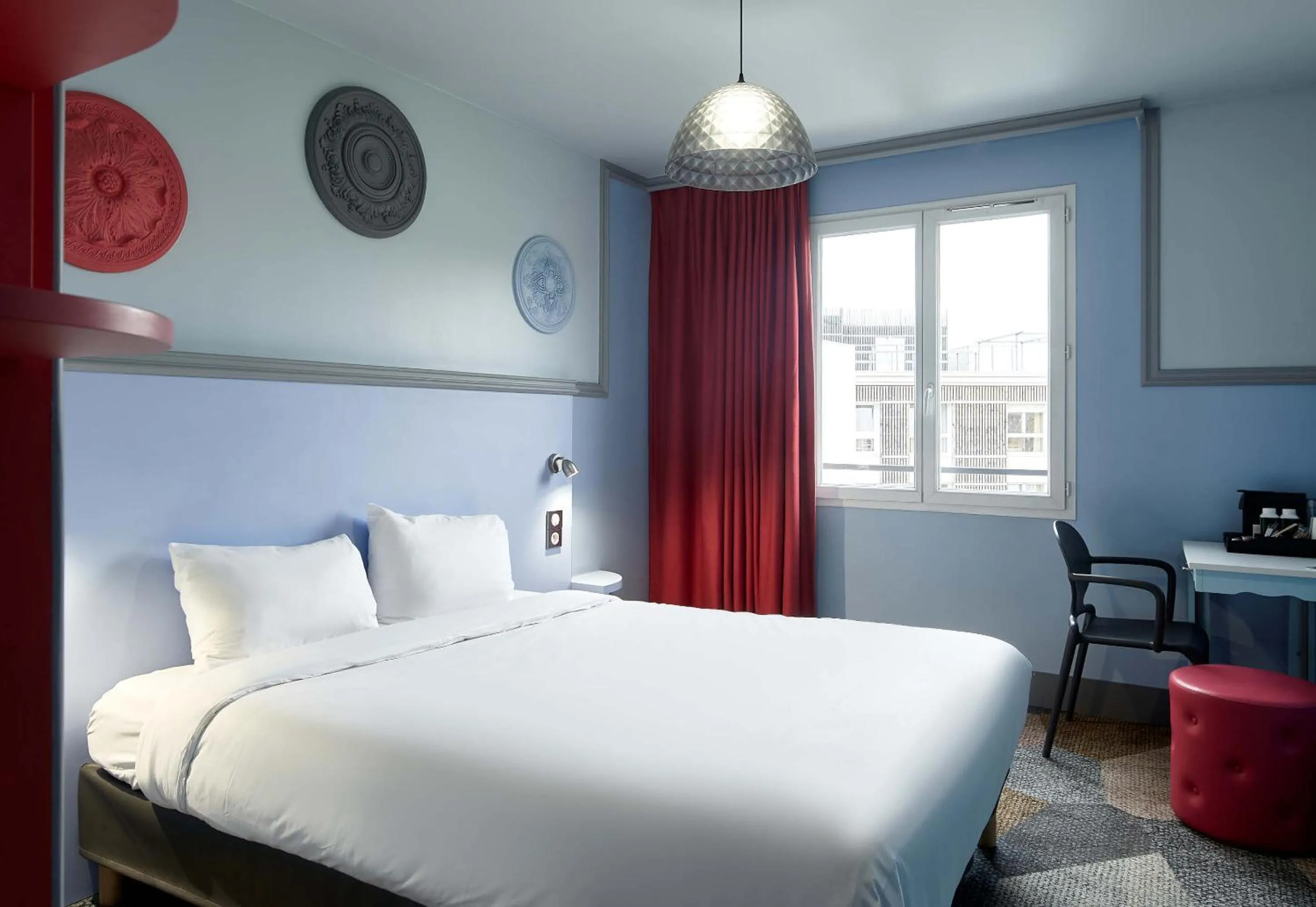 Bedroom, Bed in B&B HOTEL Saint-Maur Créteil