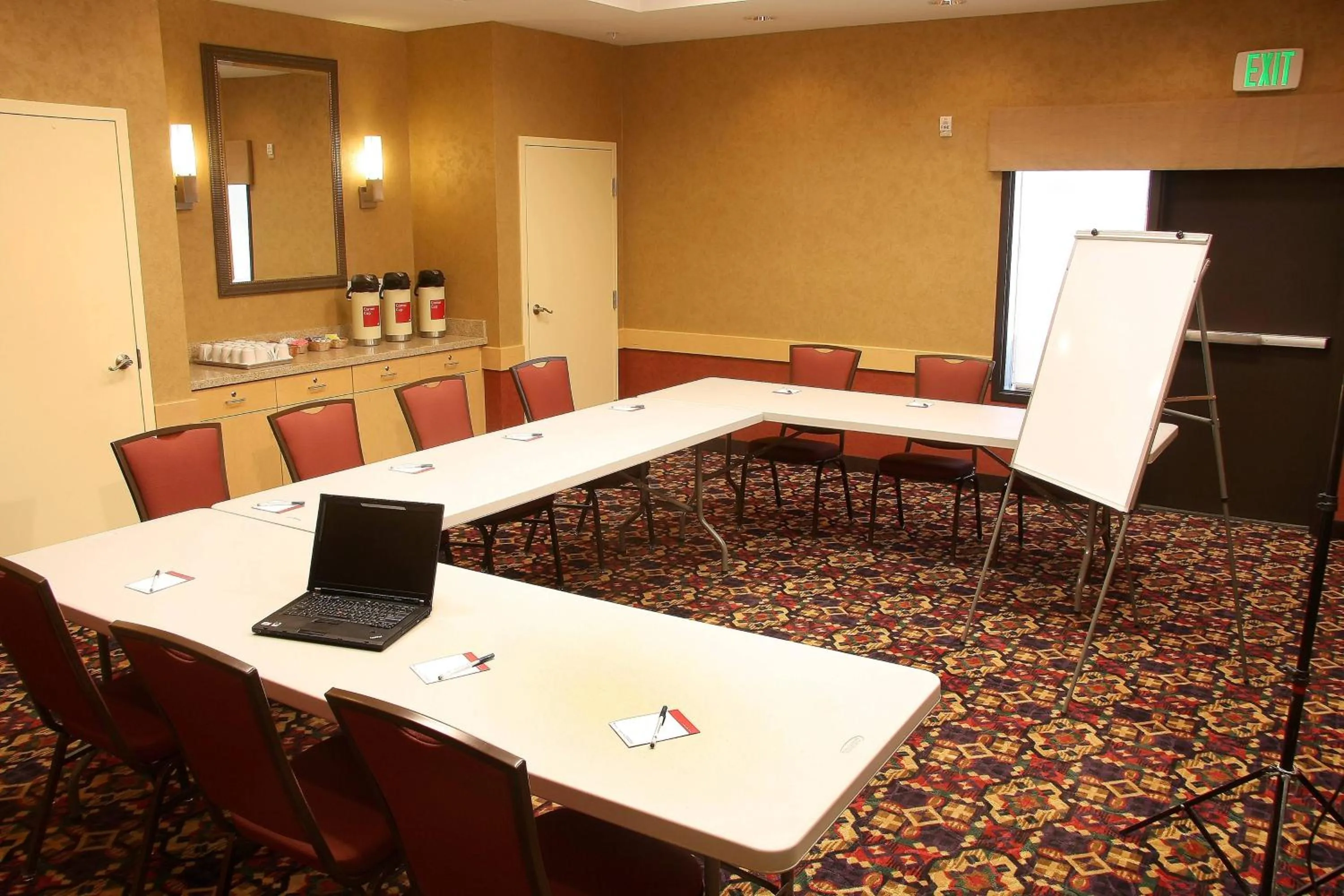 Meeting/conference room in TownePlace Suites Farmington