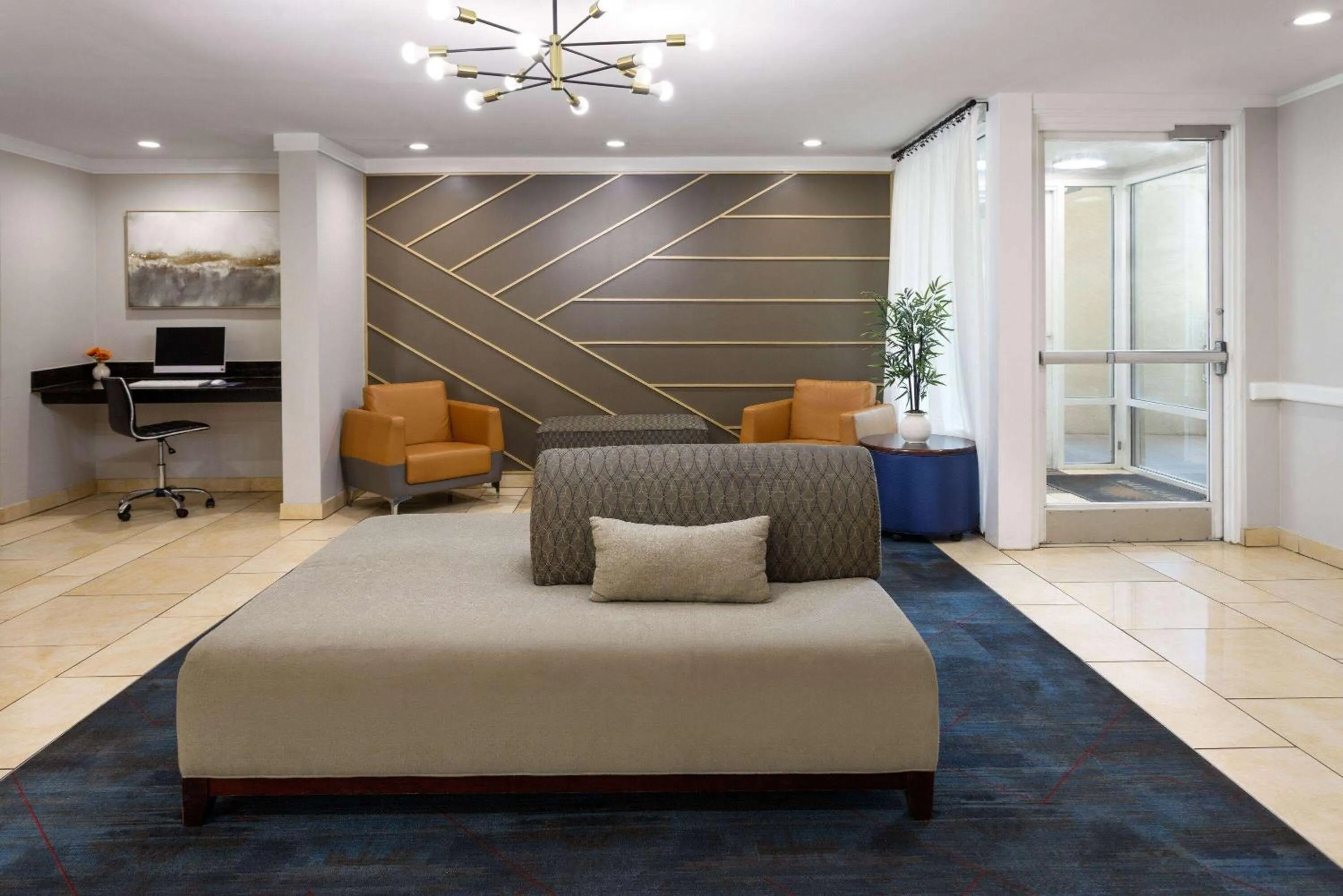 Lobby or reception in Days Inn by Wyndham Florence Near Civic Center