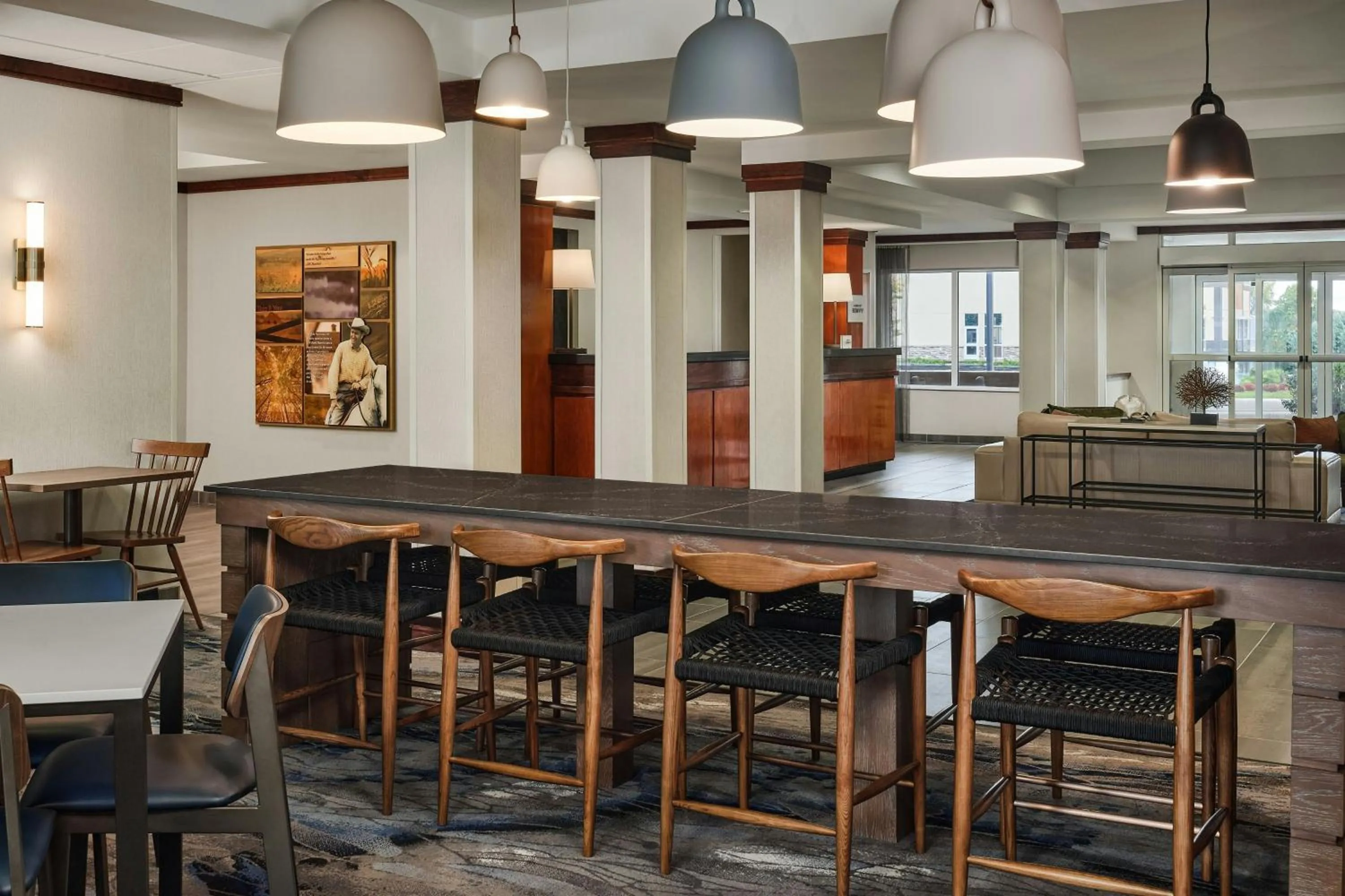 Breakfast in Fairfield Inn & Suites by Marriott Gillette