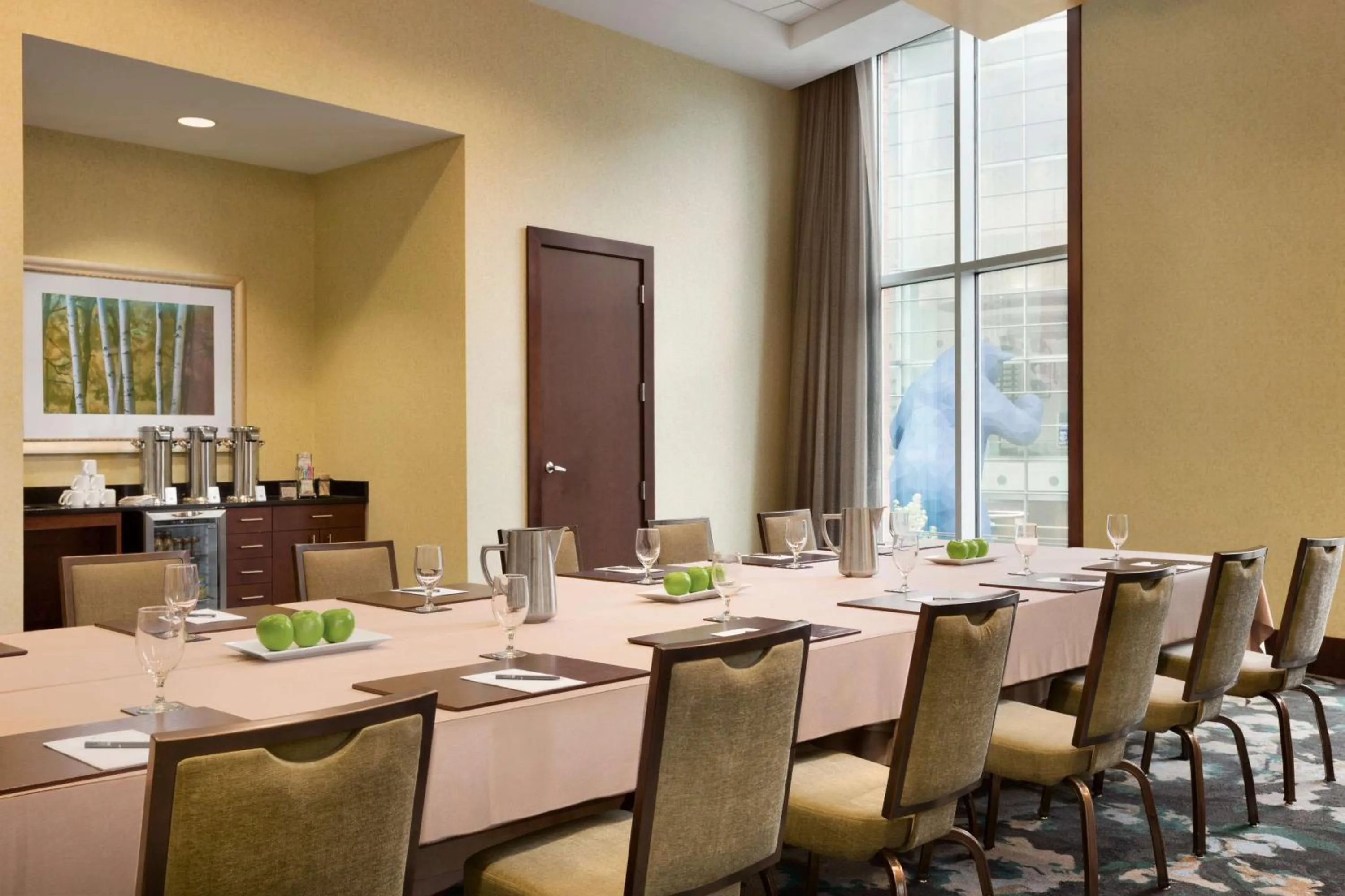 Meeting/conference room in Embassy Suites by Hilton Denver Downtown Convention Center