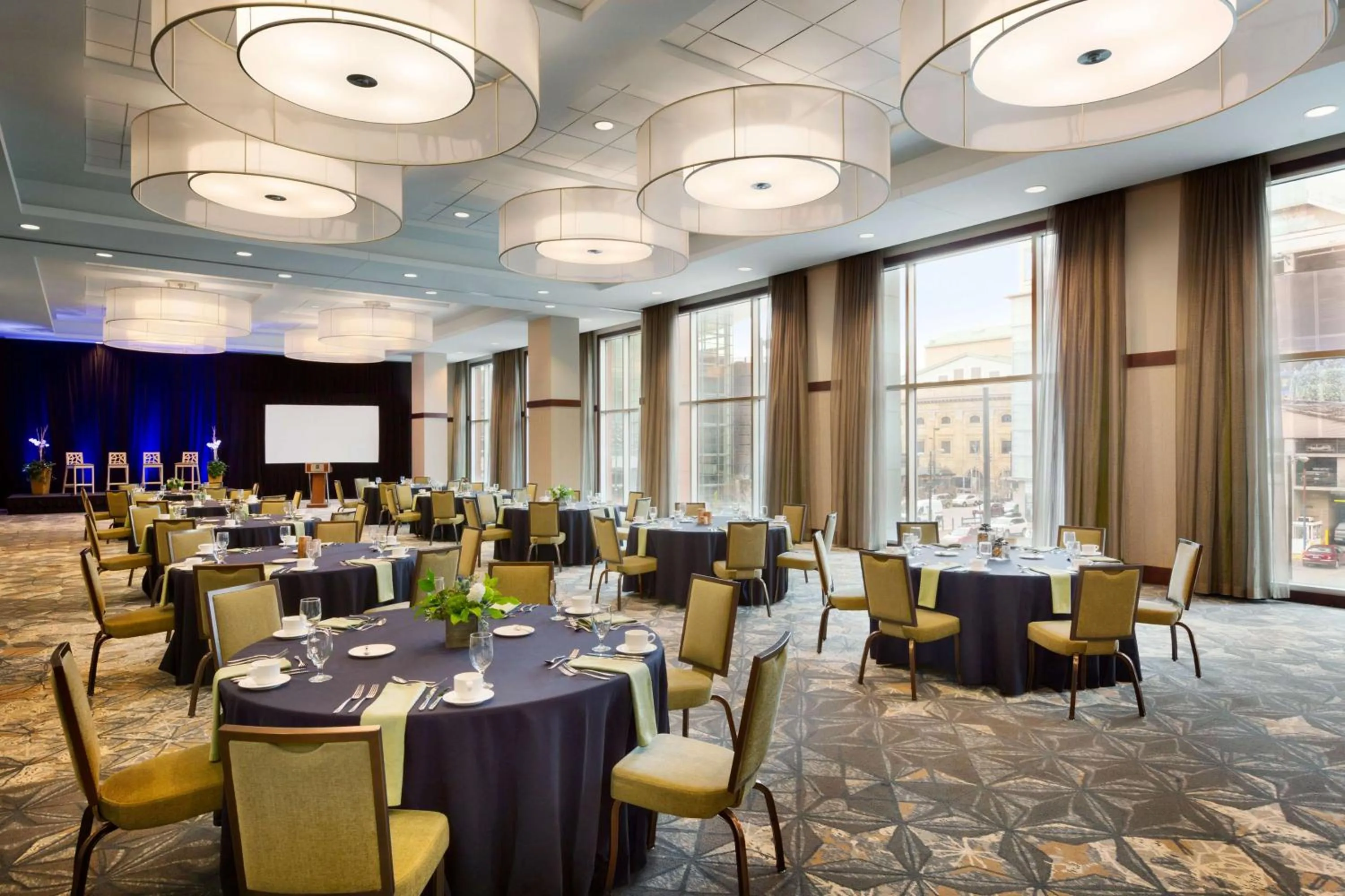 Meeting/conference room in Embassy Suites by Hilton Denver Downtown Convention Center