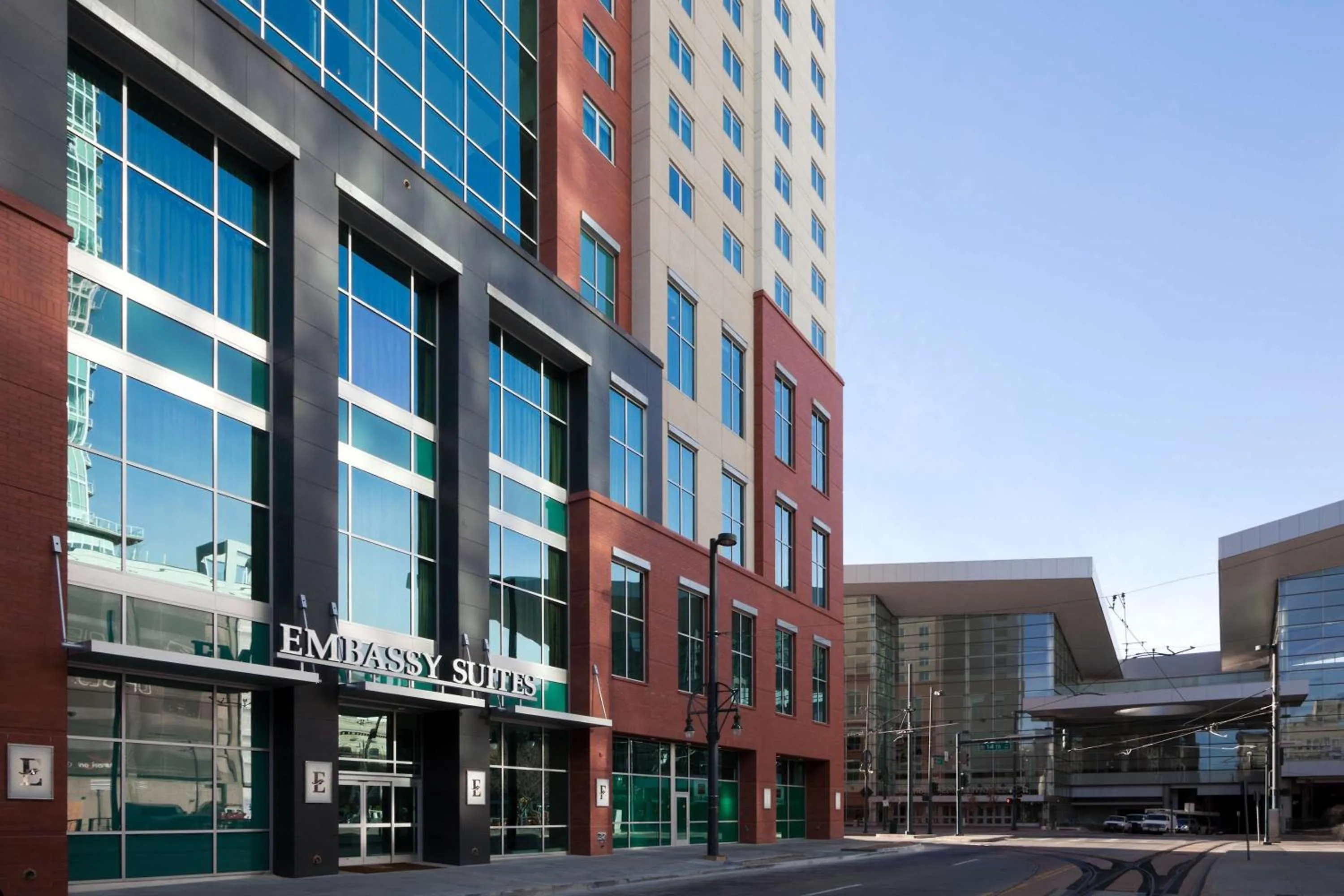 Property building in Embassy Suites by Hilton Denver Downtown Convention Center