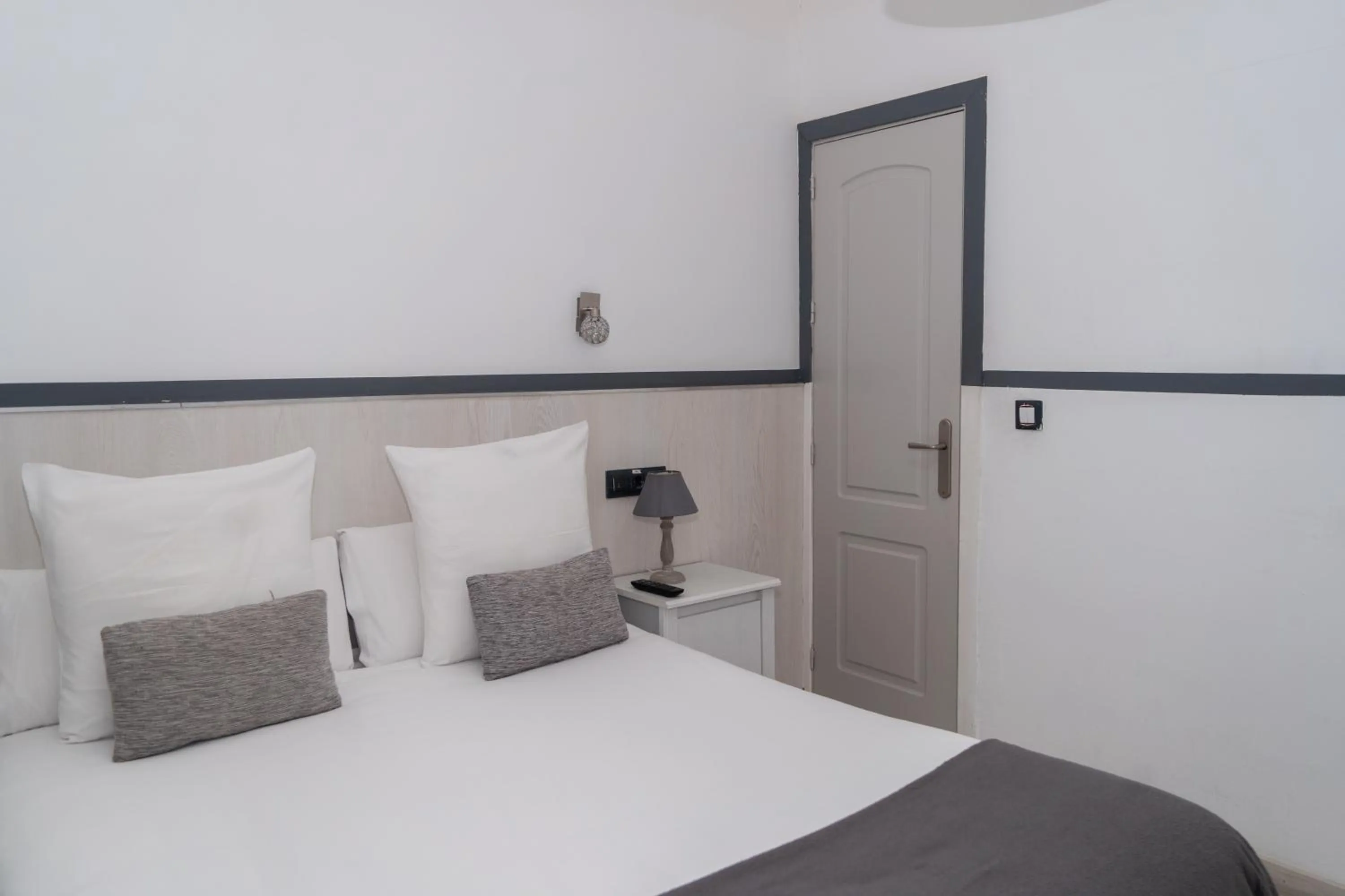 Bed in Gran Via 63 Rooms