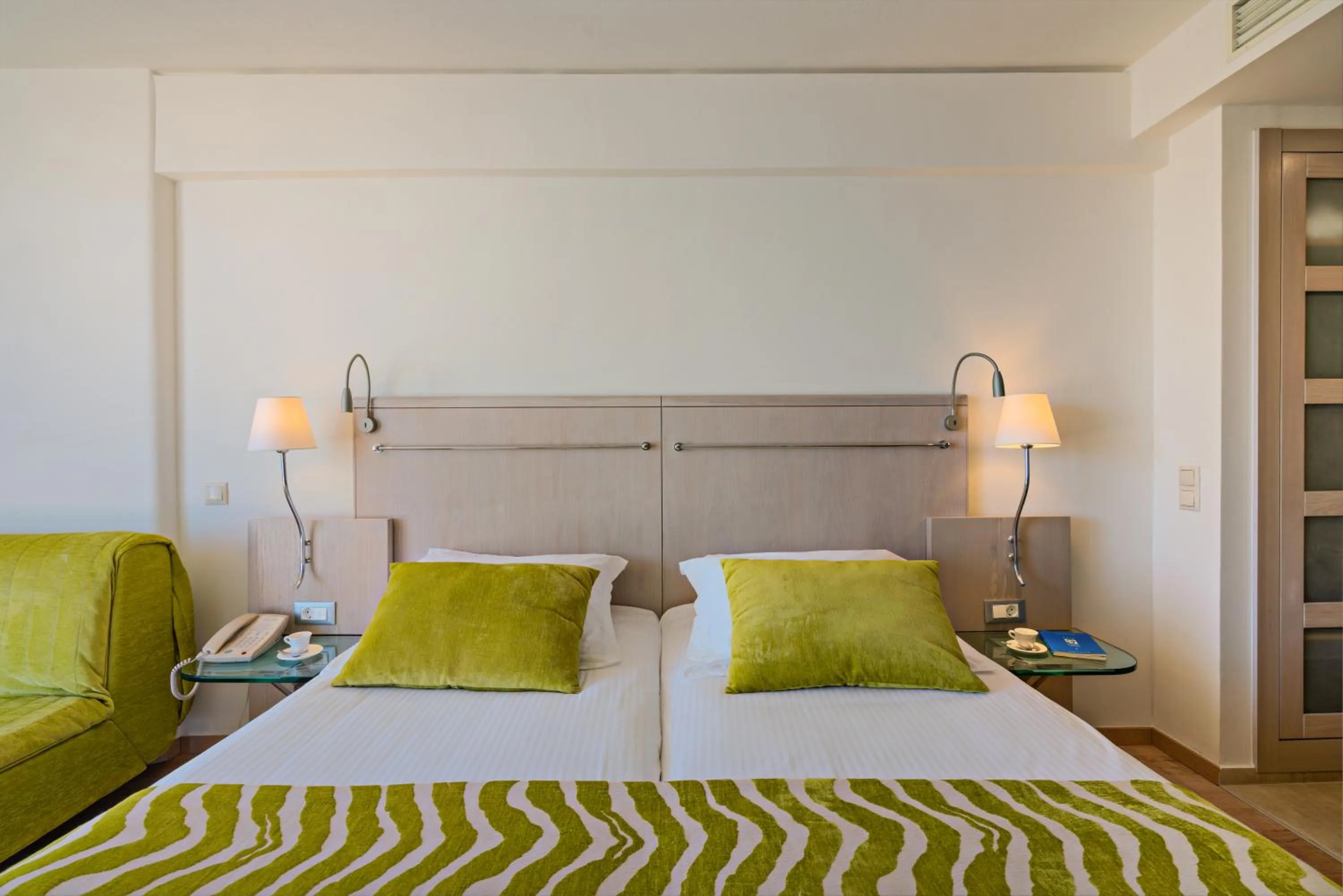 Bedroom, Bed in Kriti Beach Hotel