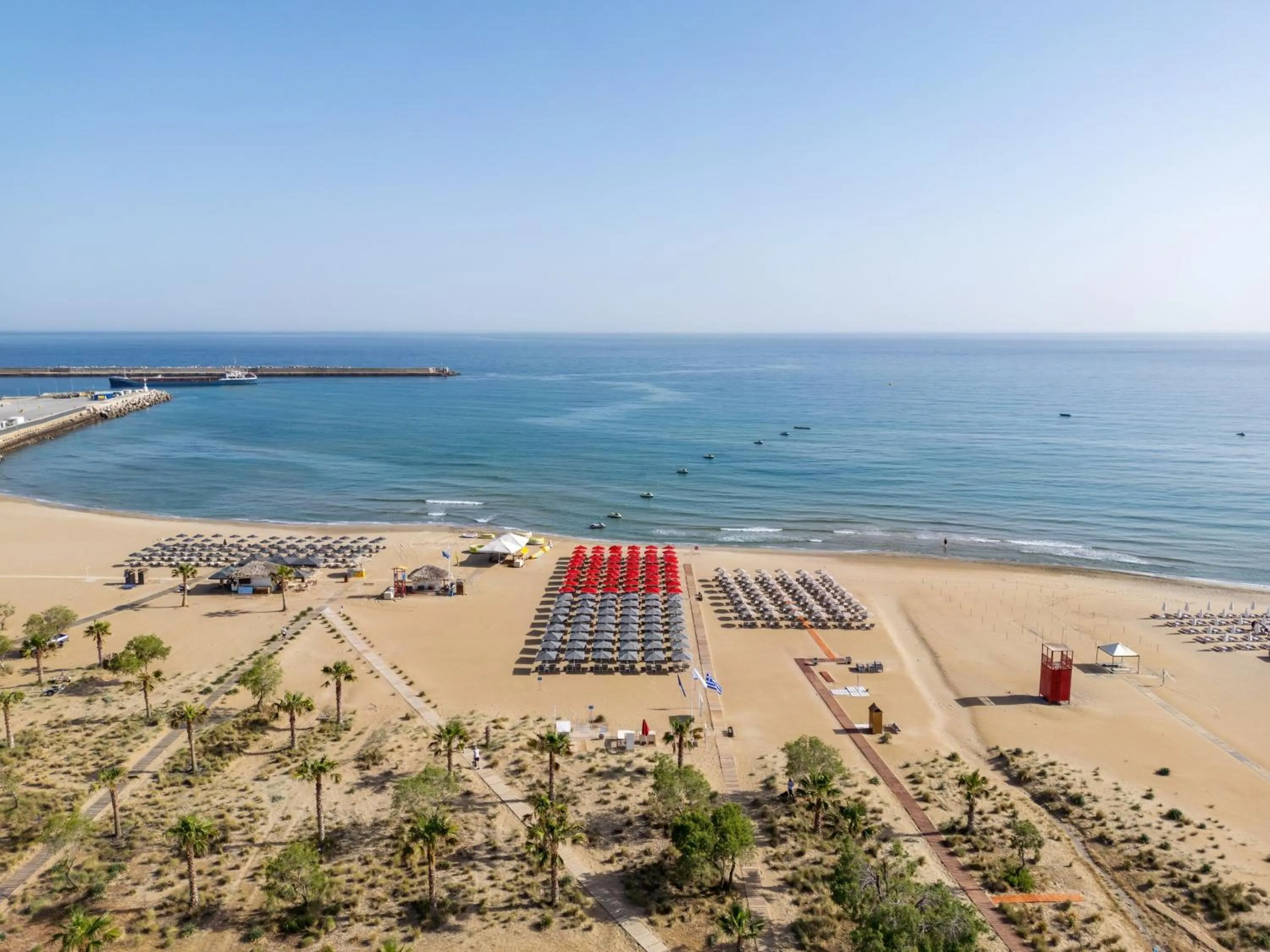 Beach in Kriti Beach Hotel