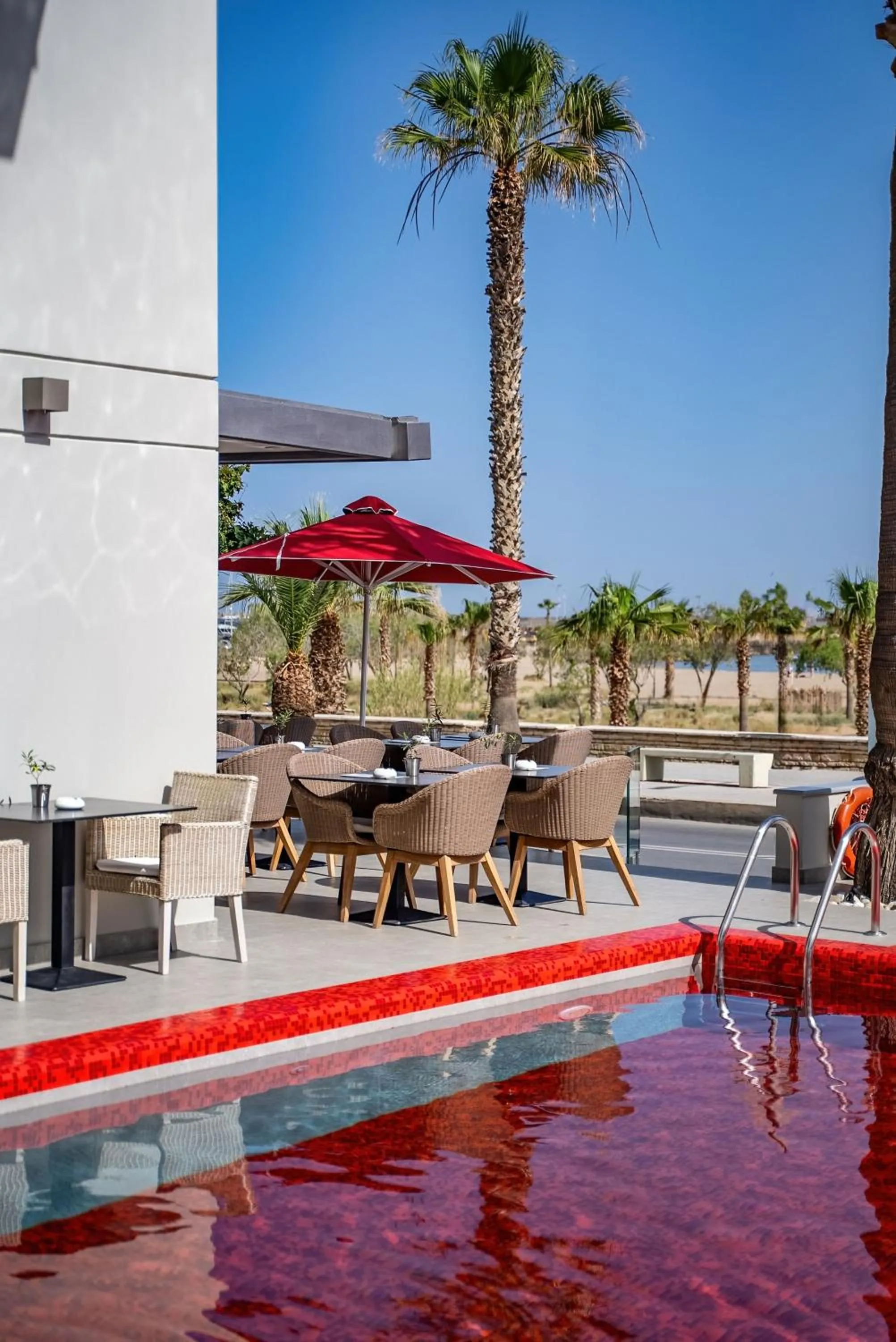 Swimming pool in Kriti Beach Hotel