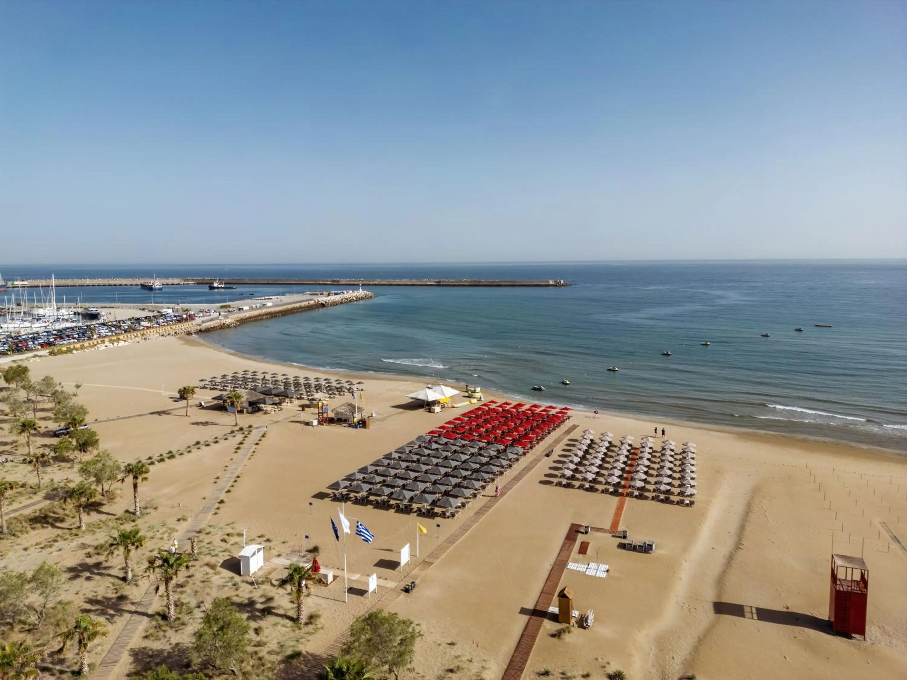 Beach in Kriti Beach Hotel