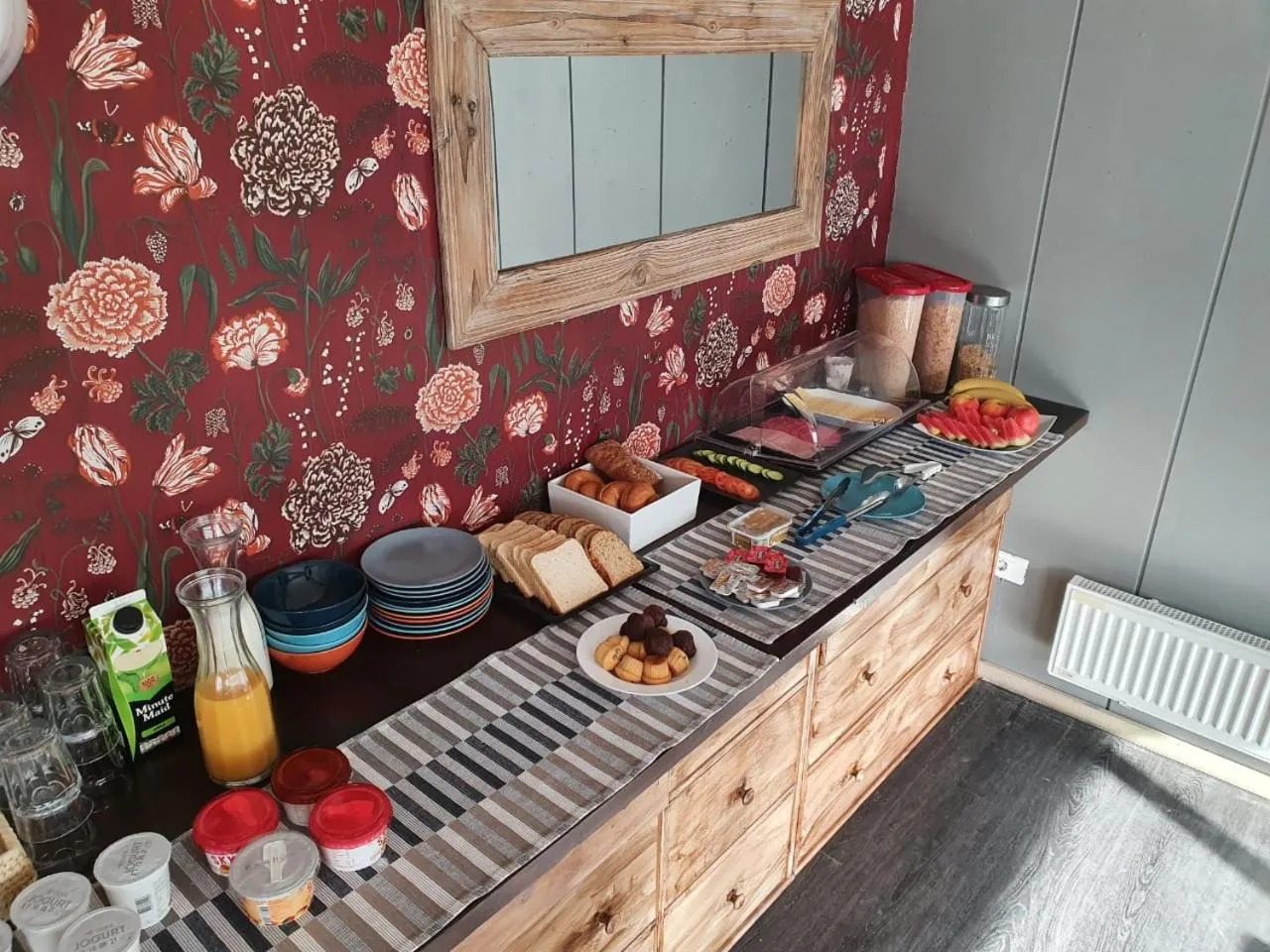 Breakfast in Grundarfjordur Bed and Breakfast