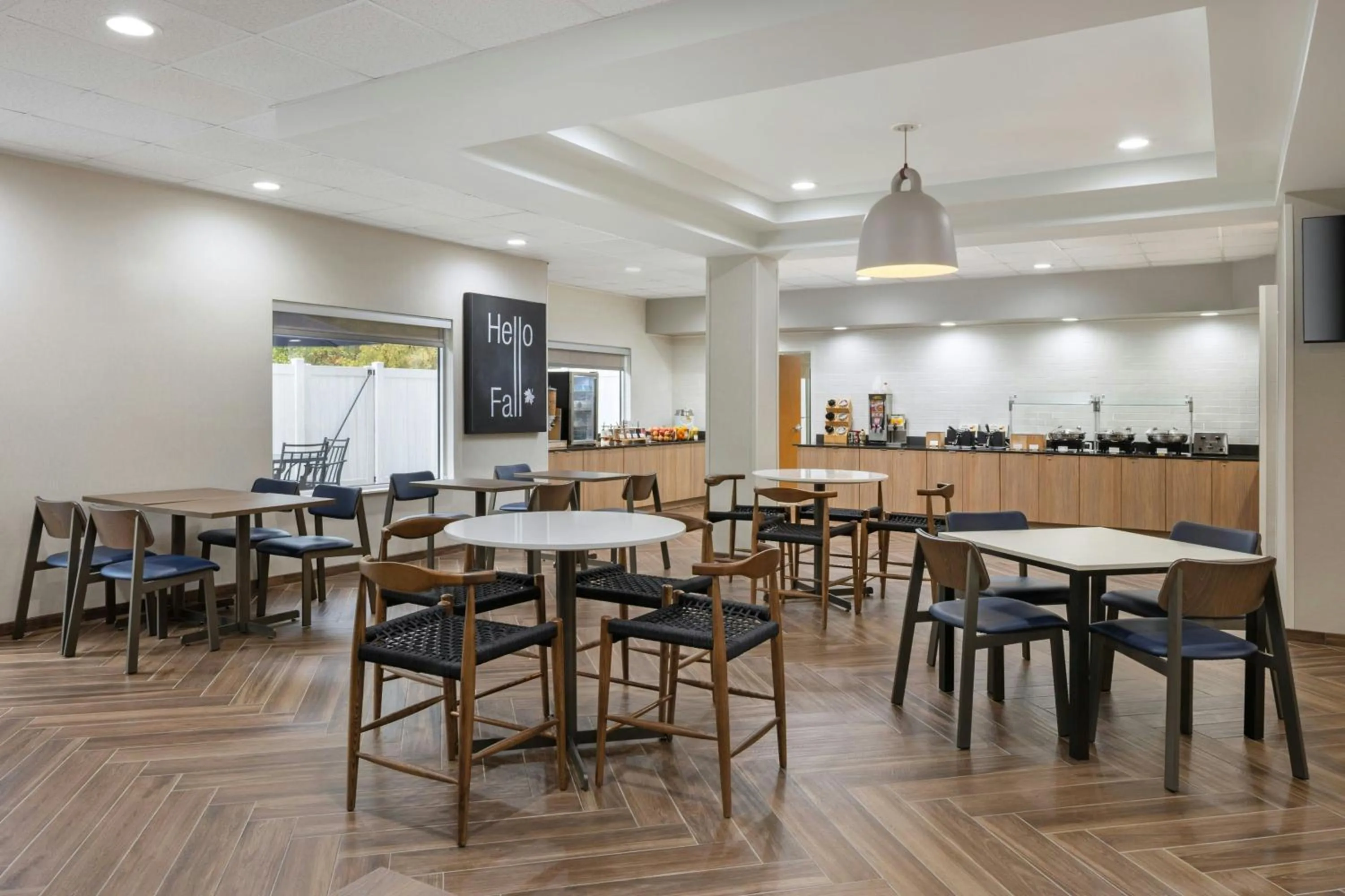 Breakfast in Fairfield Inn & Suites Lake City