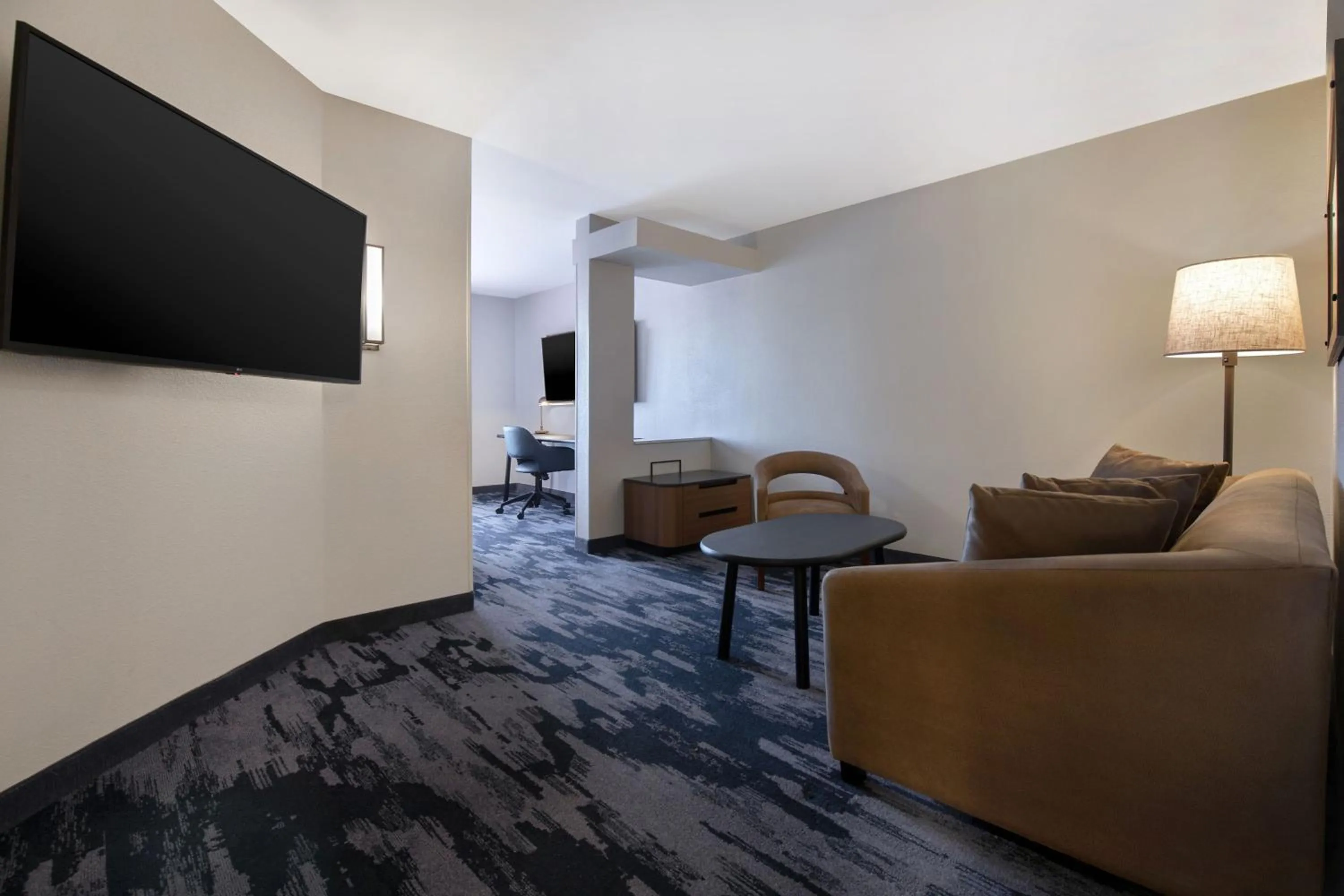 Living room in Fairfield Inn & Suites by Marriott Greenwood