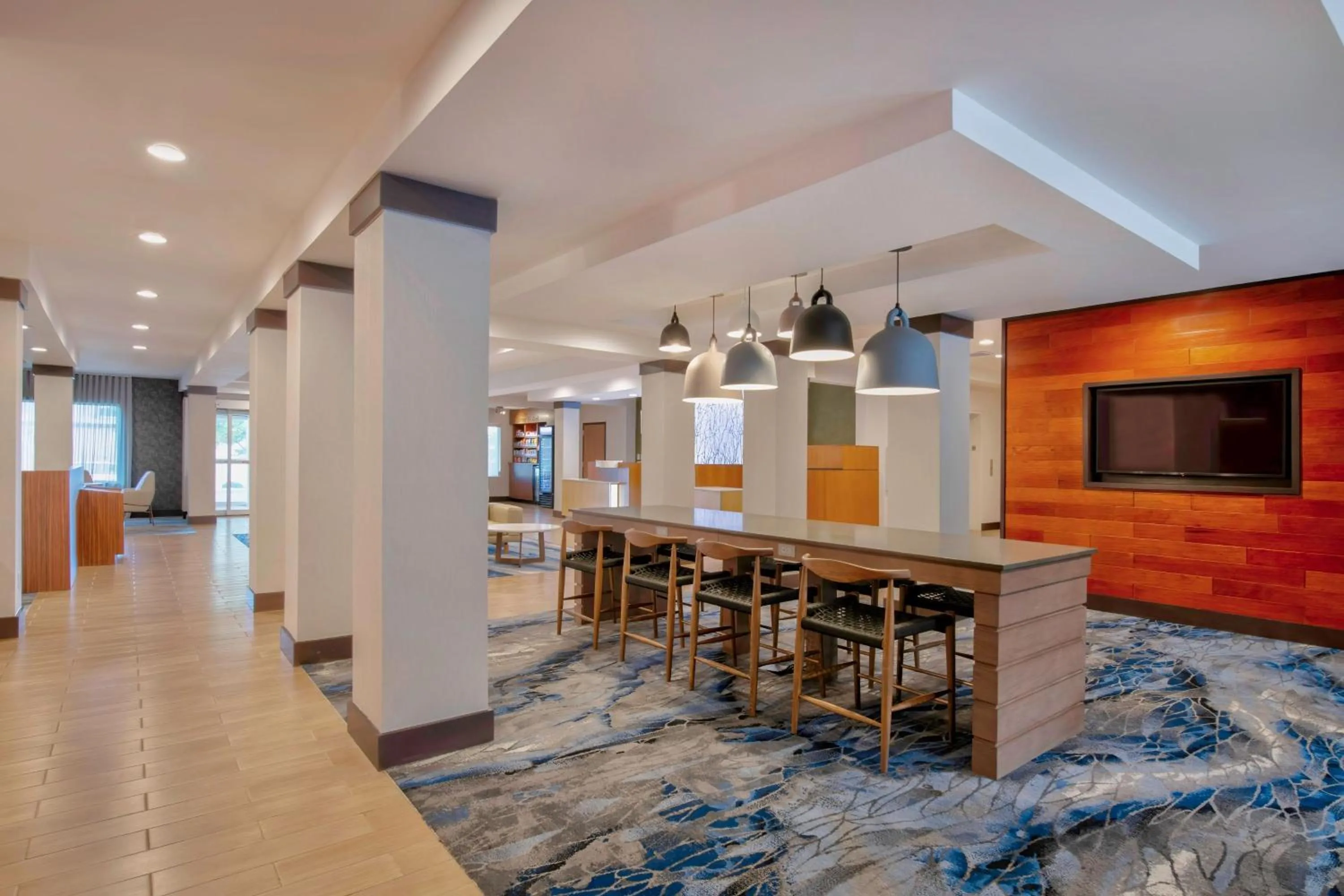 Breakfast in Fairfield Inn & Suites by Marriott Greenwood