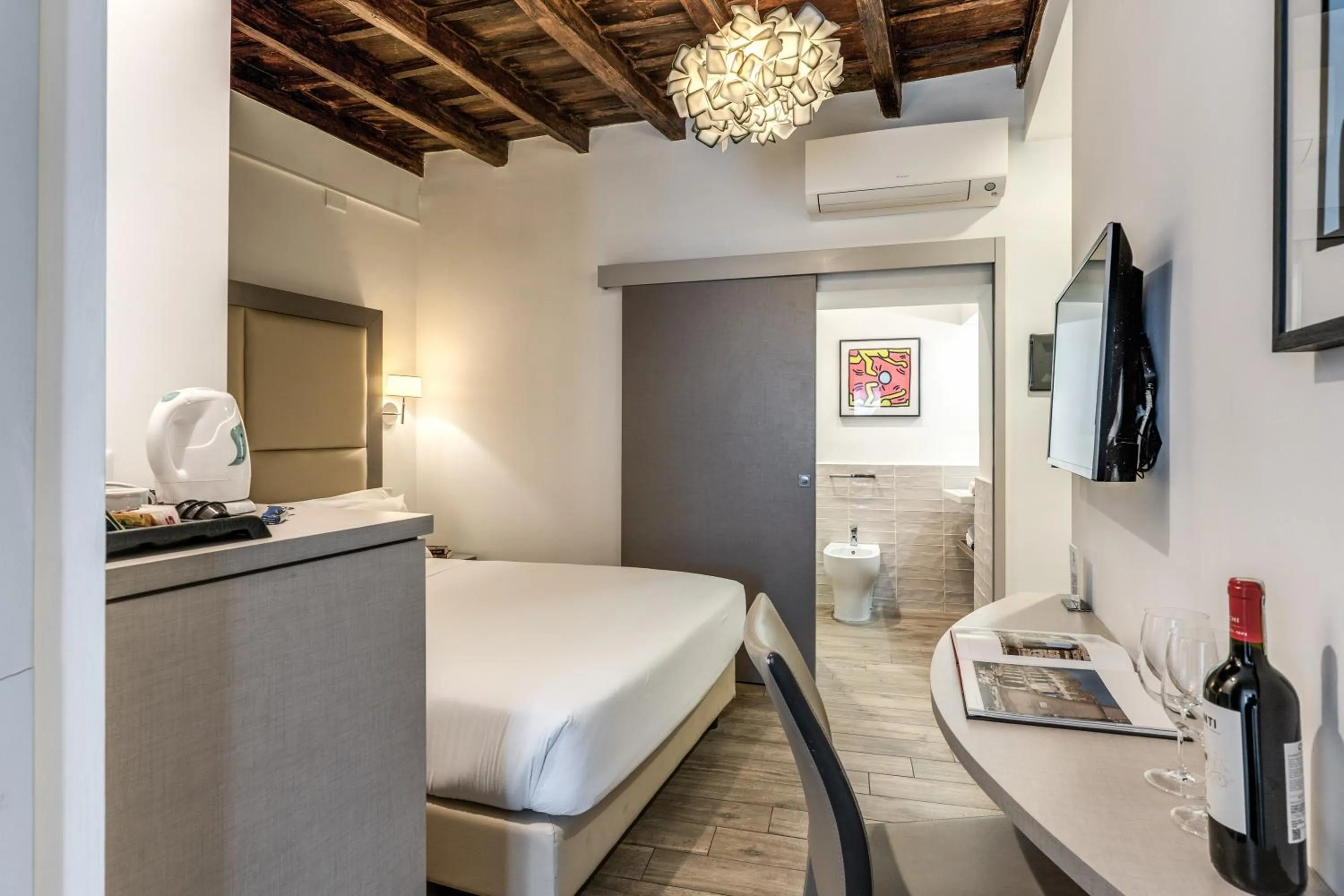 Bathroom, Bed in Reginella Suites