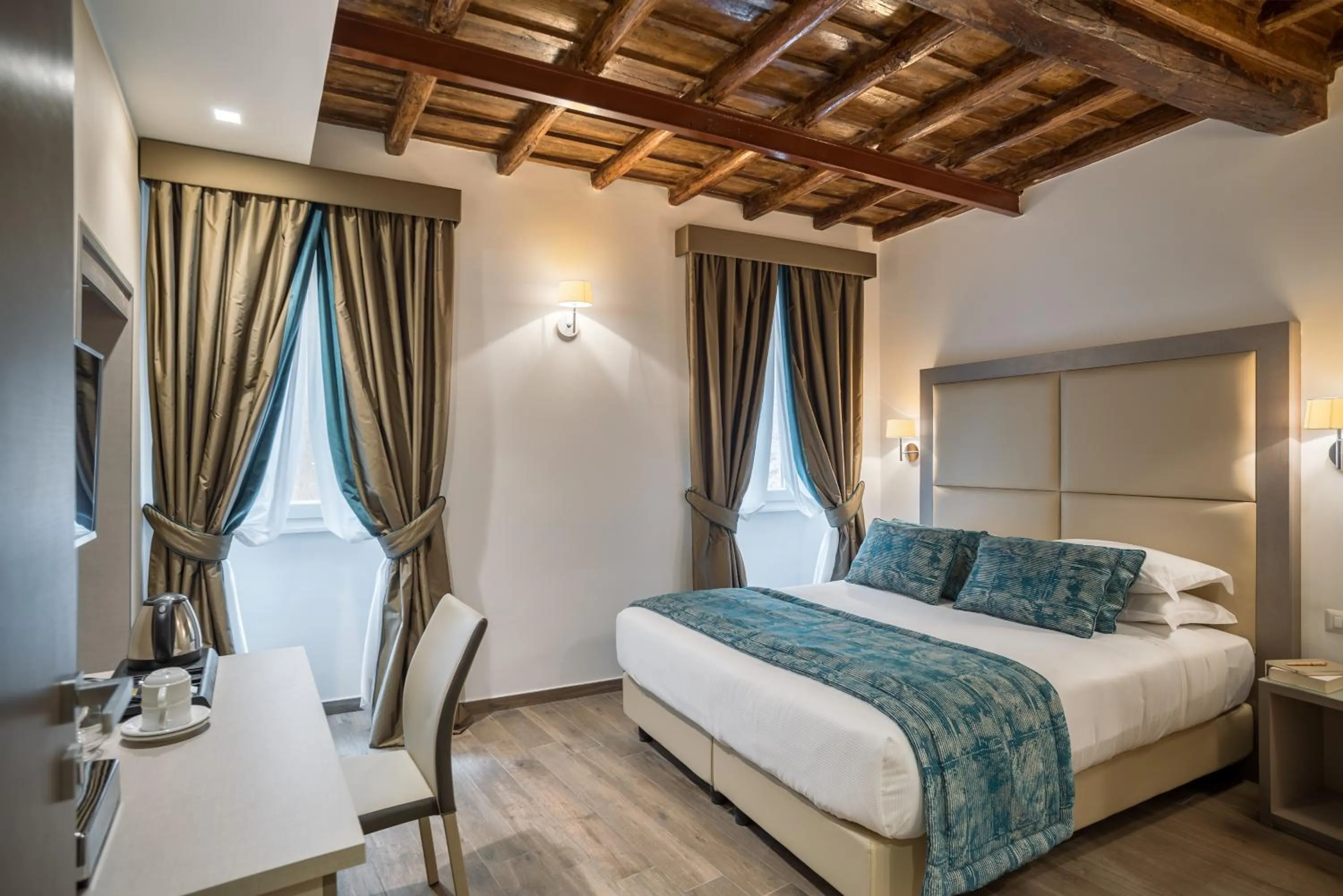 Bedroom, Bed in Reginella Suites