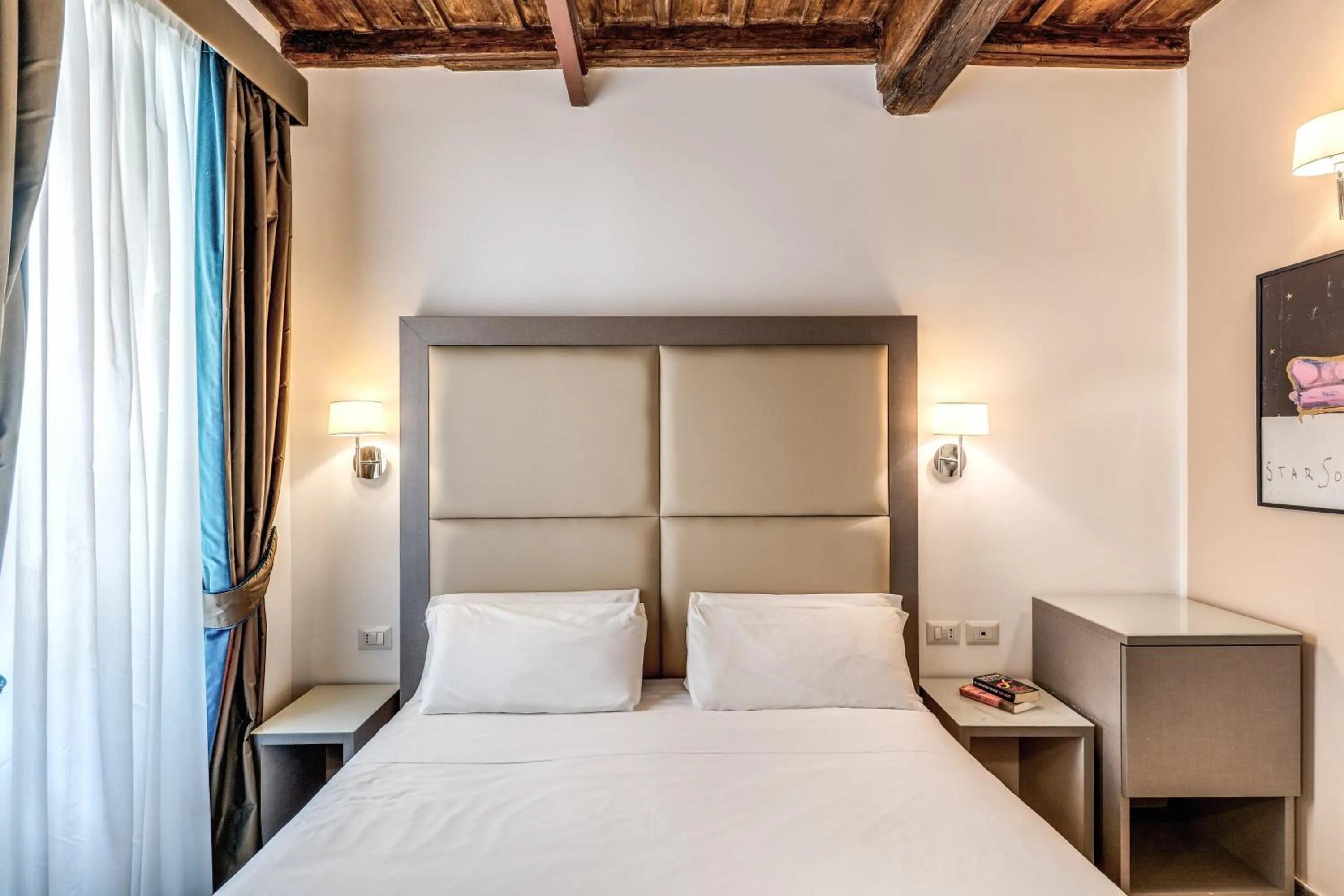 Bedroom, Bed in Reginella Suites