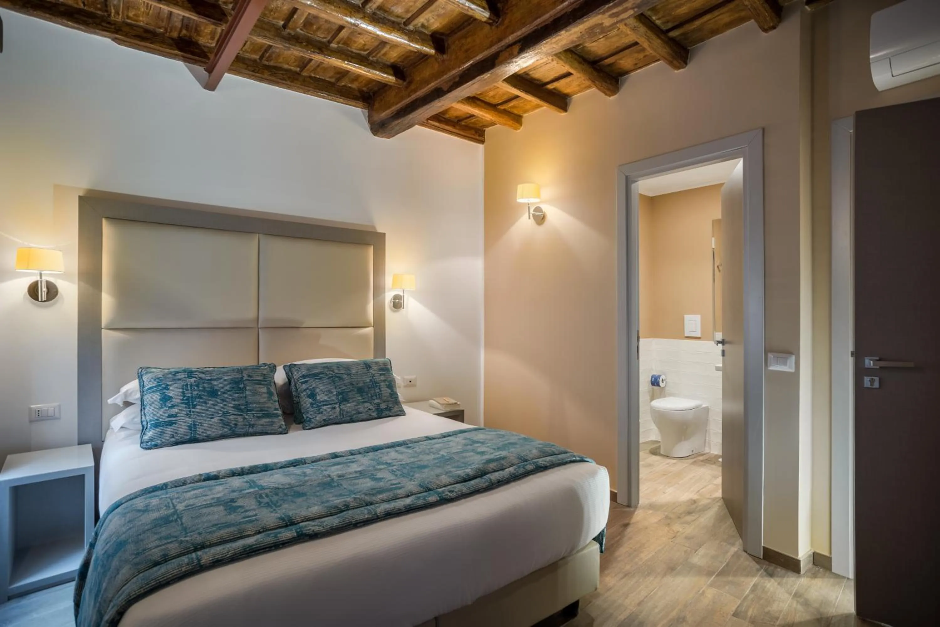 Bedroom, Bed in Reginella Suites