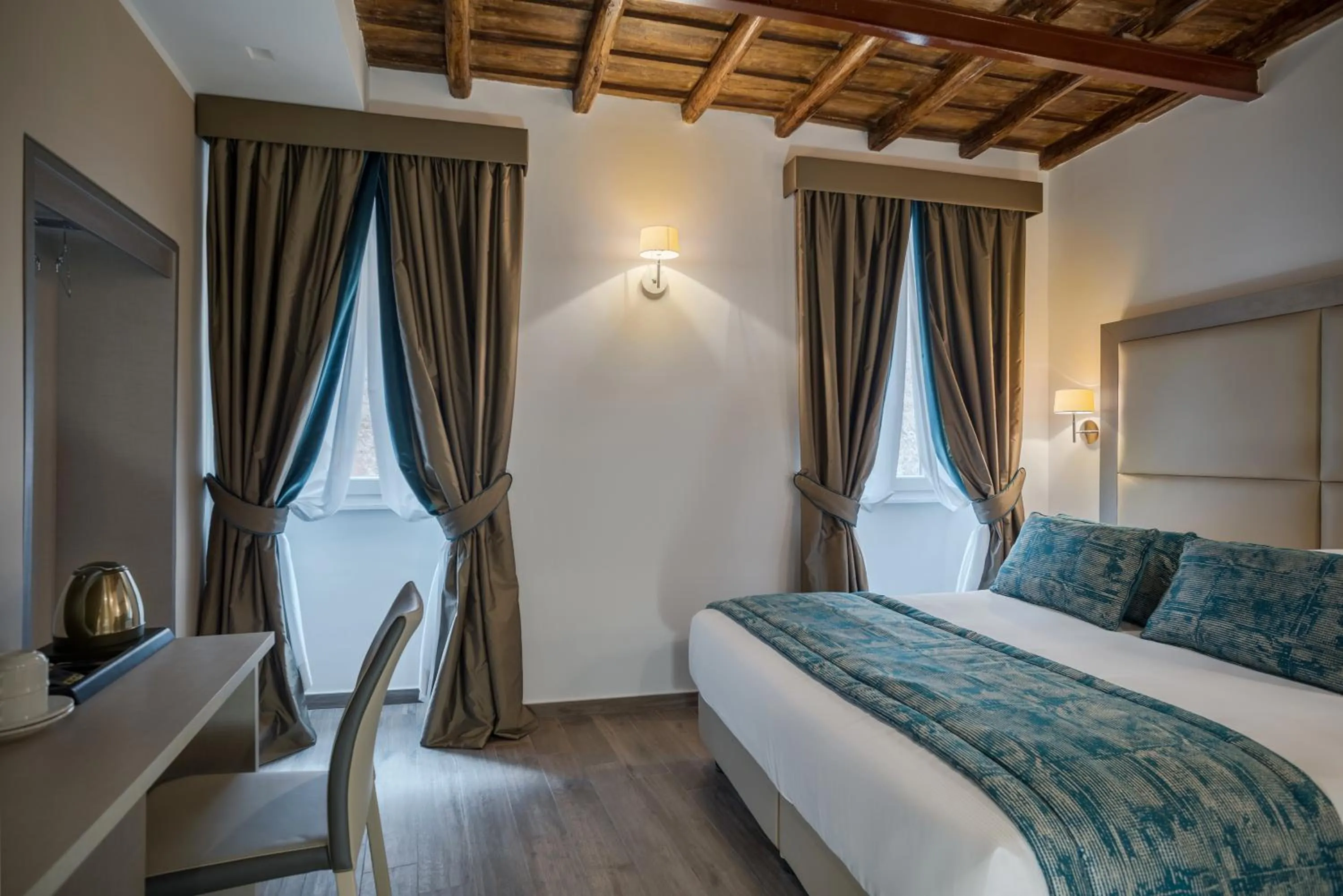 Bedroom, Bed in Reginella Suites