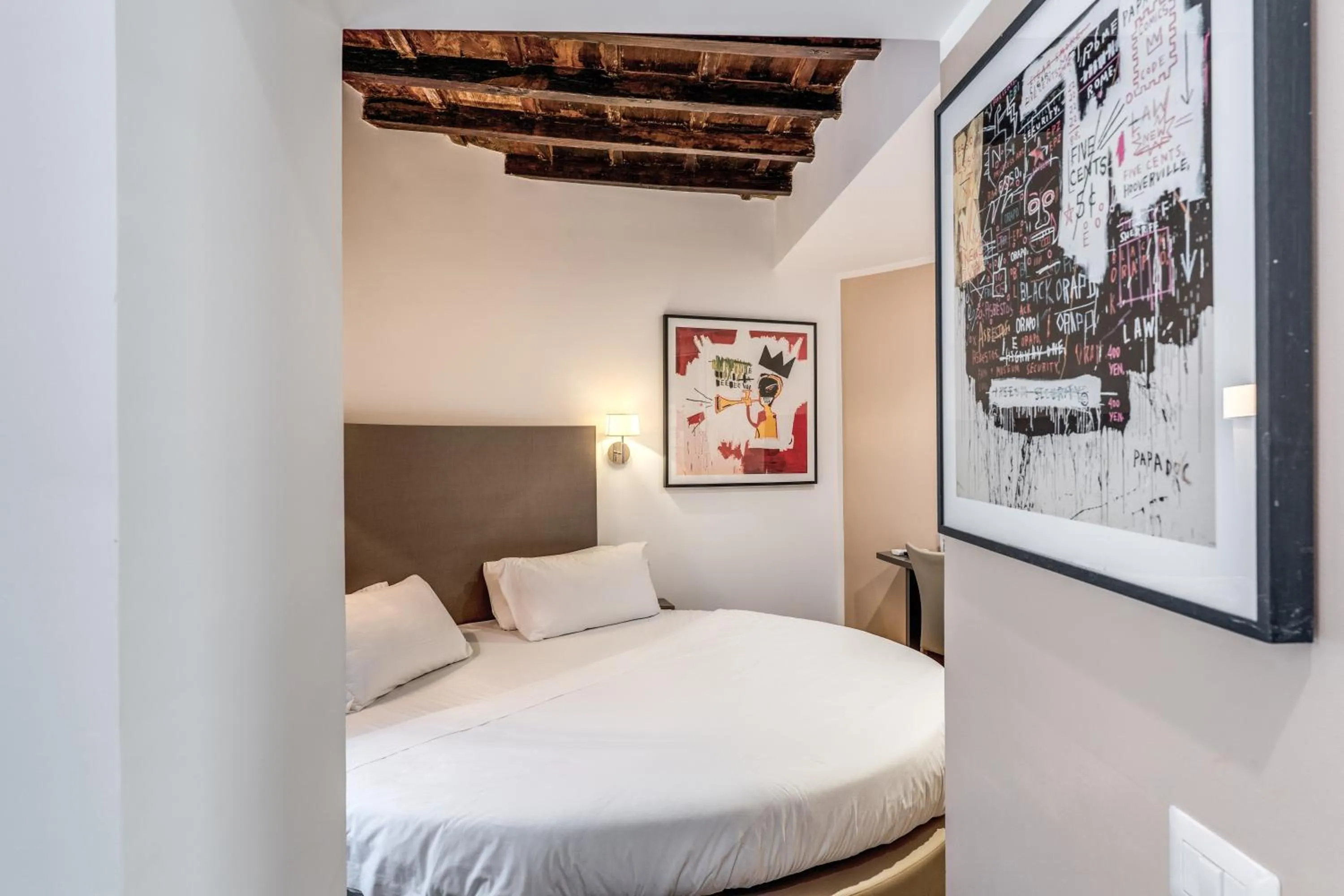 Bedroom, Bed in Reginella Suites