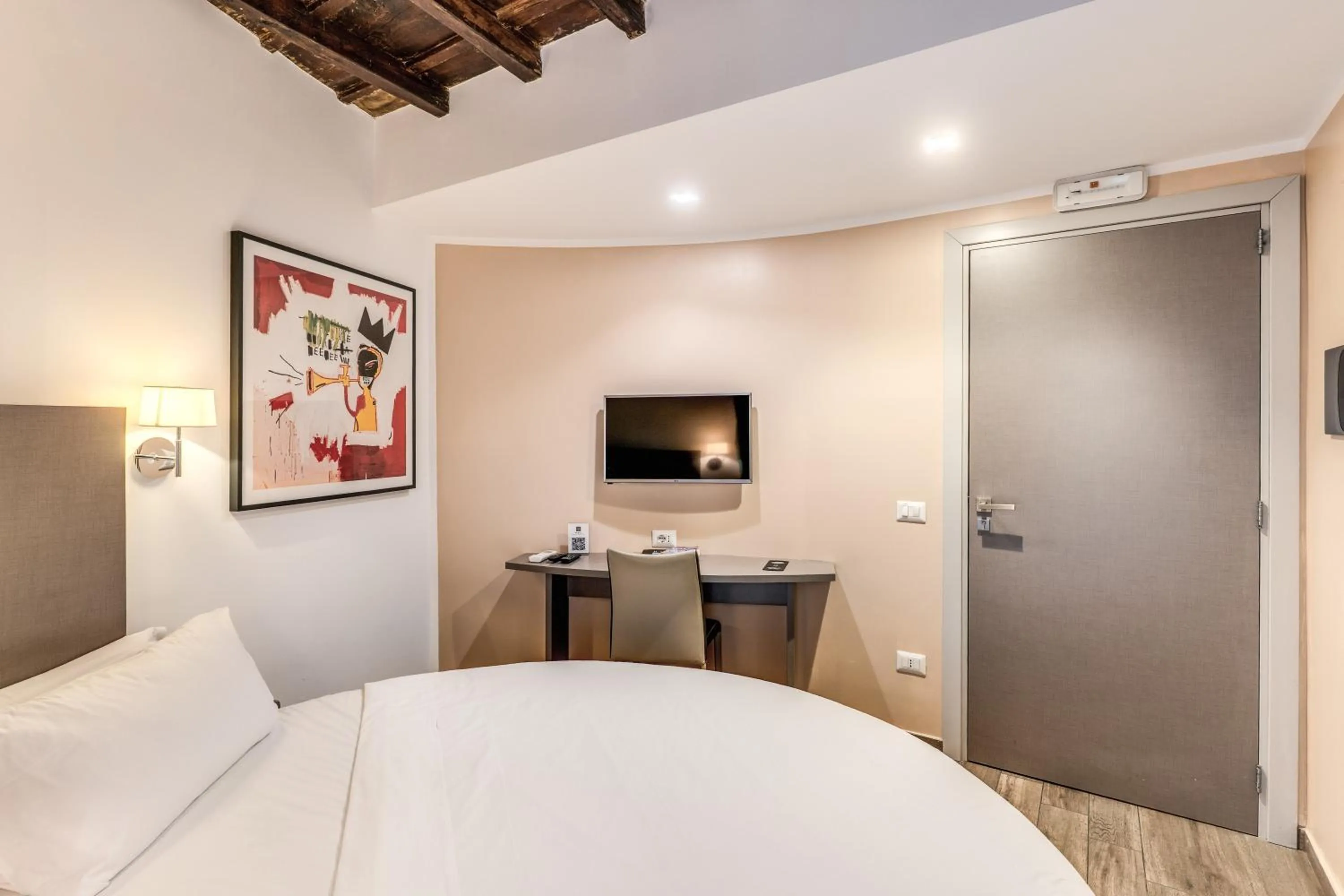 Bedroom, Bed in Reginella Suites