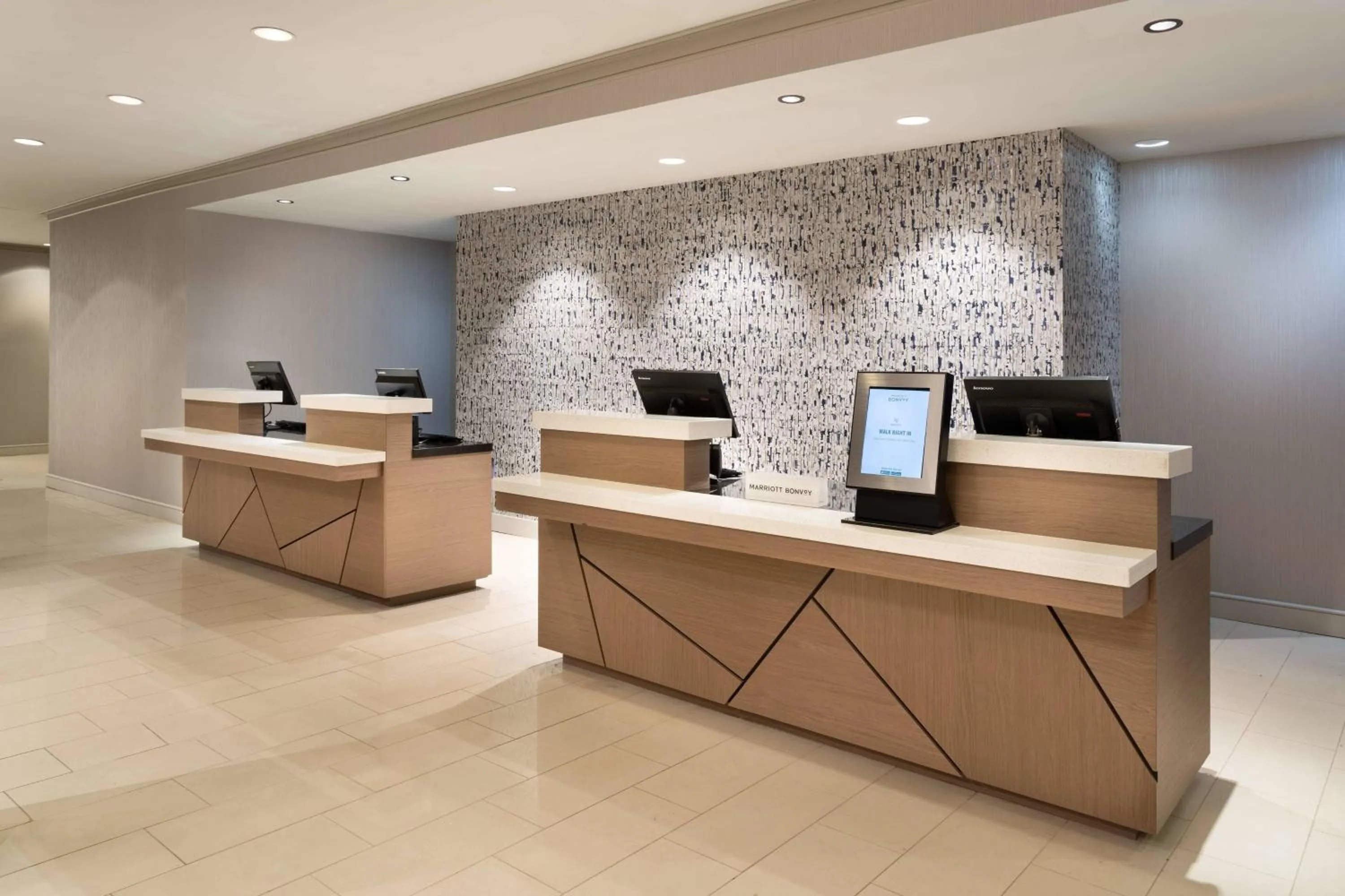 Lobby or reception in Marriott Greensboro Downtown