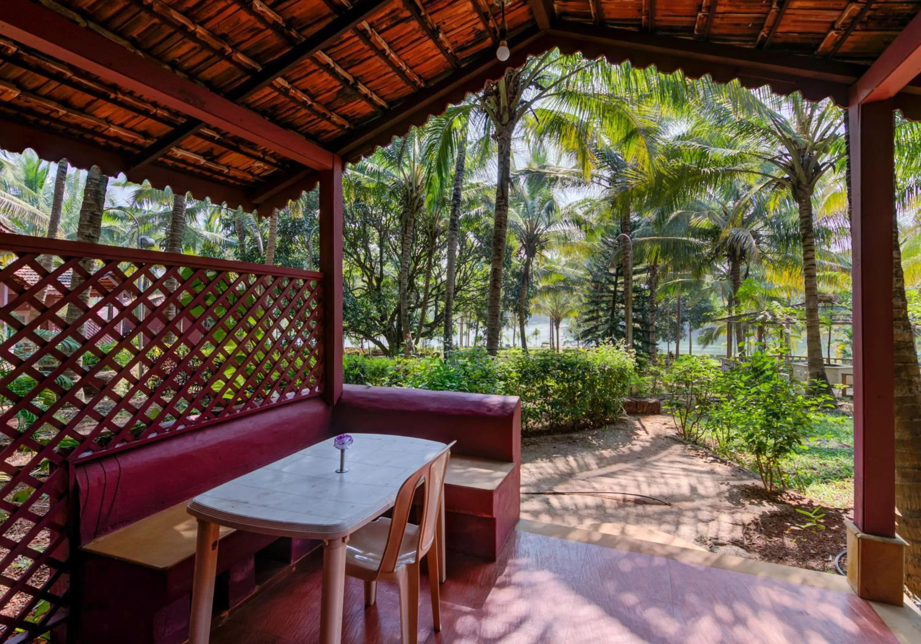 Balcony/Terrace in Shantai By the Lake