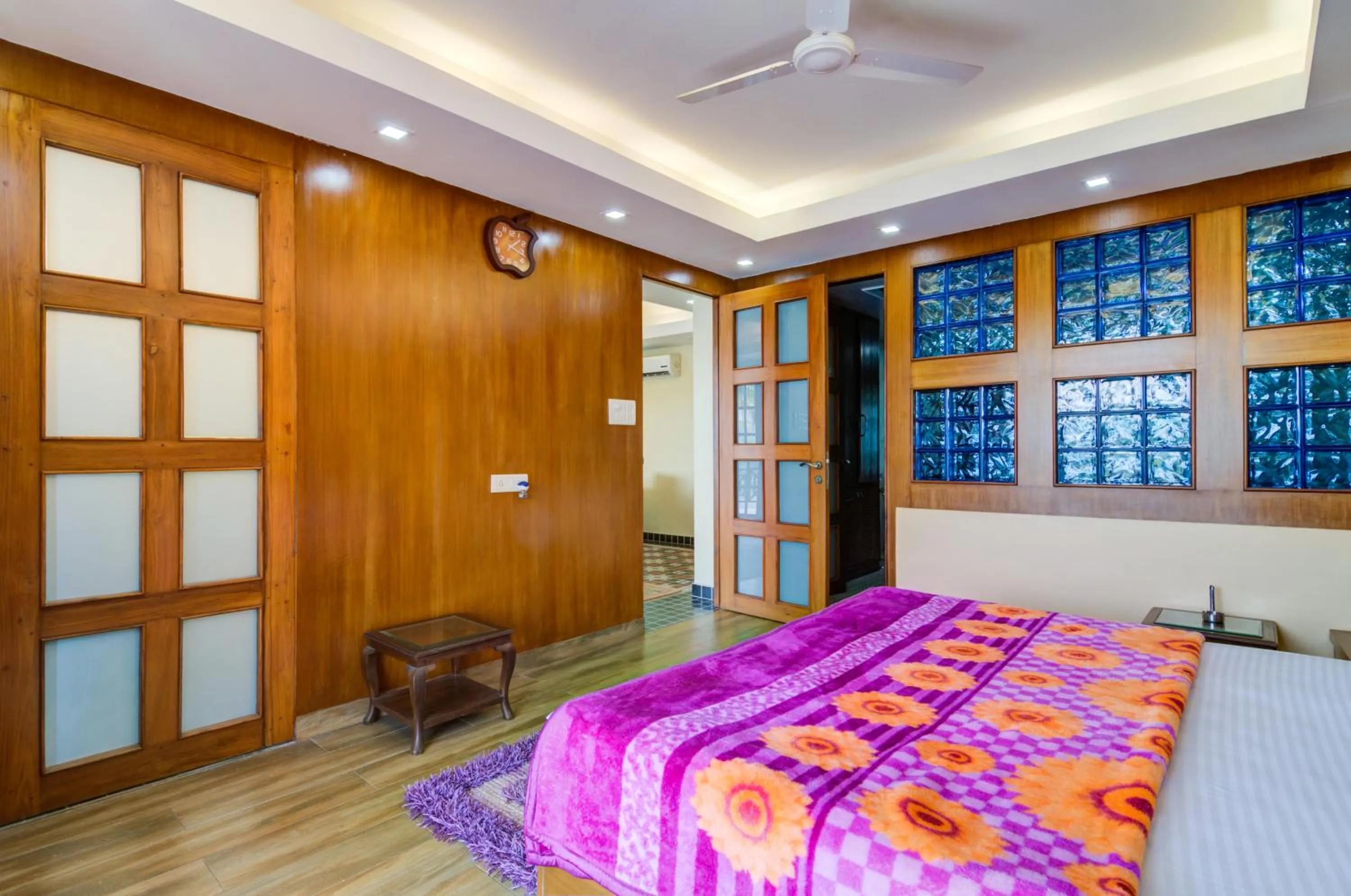 Bed in Shantai By the Lake